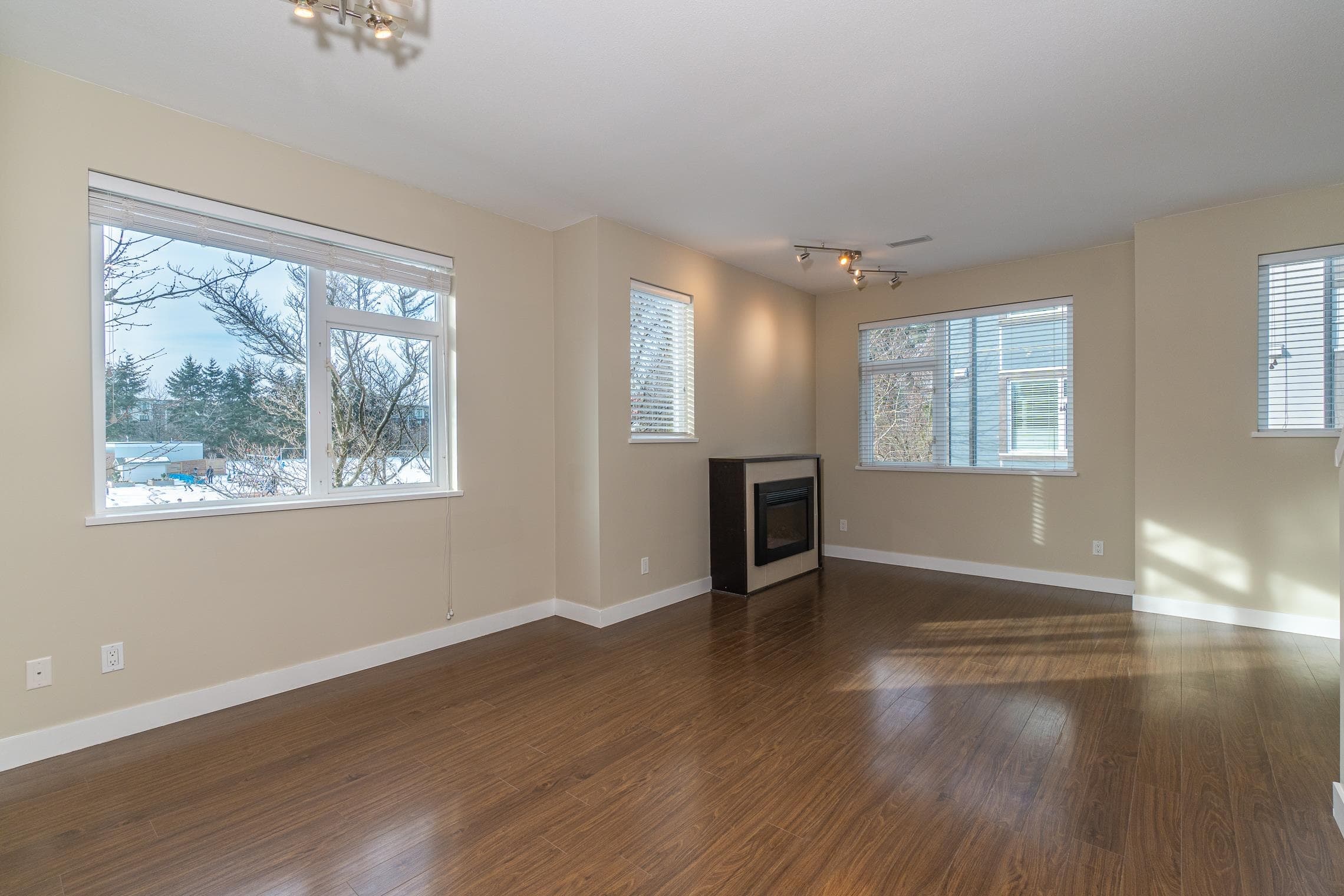 23 - 4099 No. 4 Road, Richmond, V6X 2M2 — photo 2
