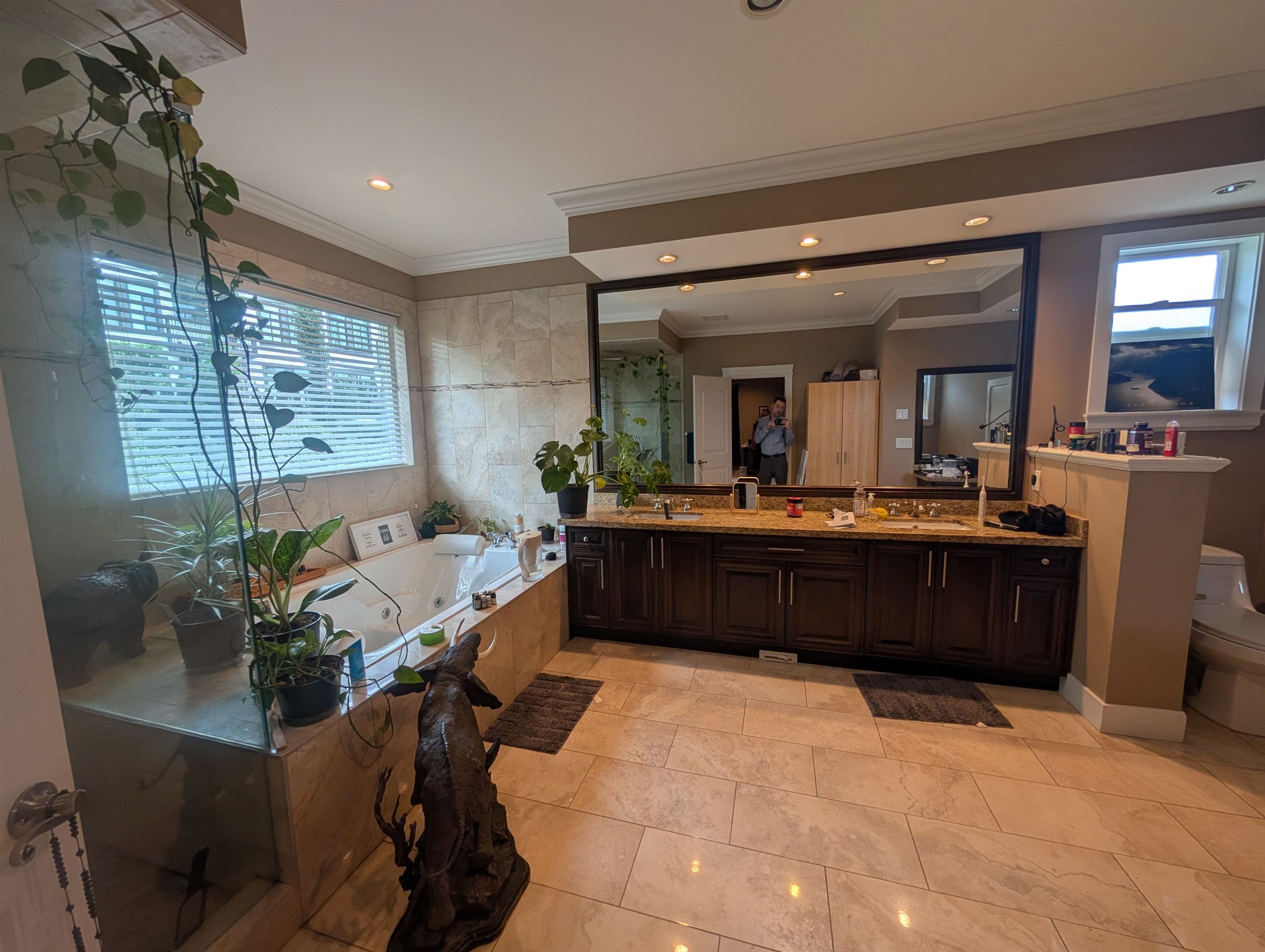 701 Delestre Avenue, Coquitlam, V3K 2G1 — photo 2