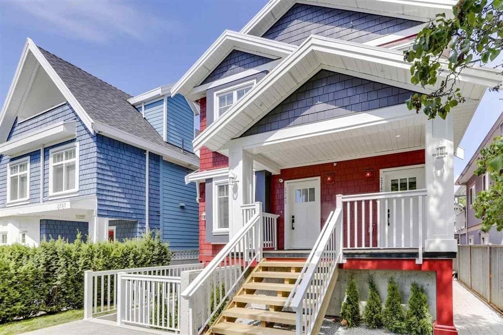2743 Duke Street, Vancouver