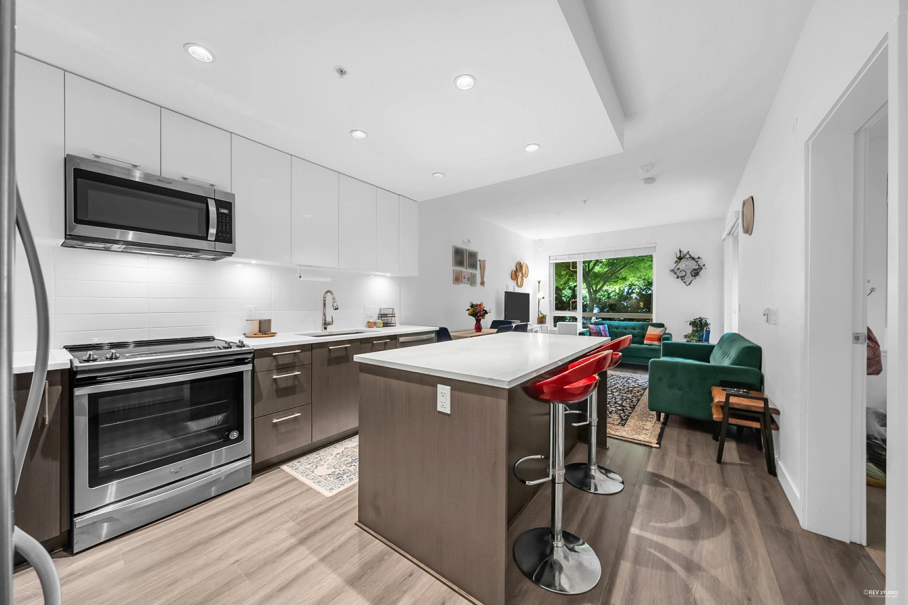 106 - 2382 Atkins Avenue, Port Coquitlam, V3C 0G7 — photo 2