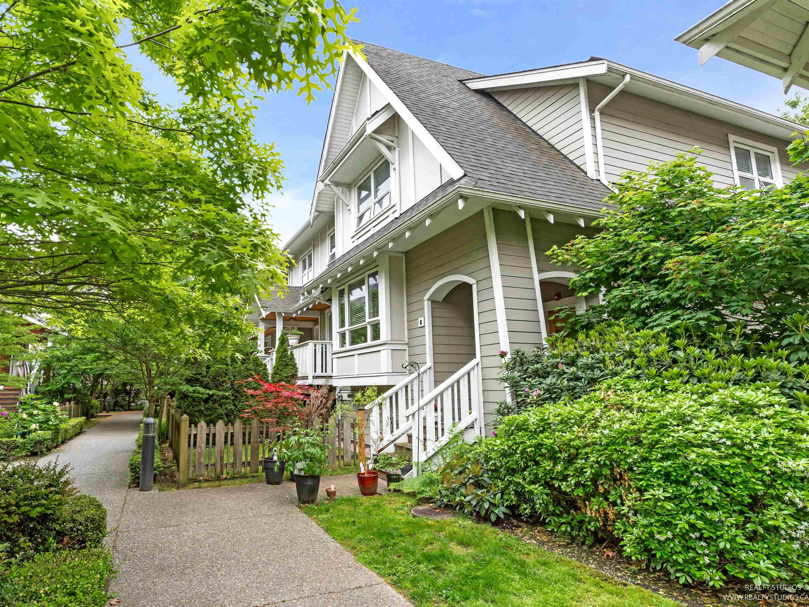 6 - 238 Camata Street, New Westminster, V3M 0H8 — photo 1