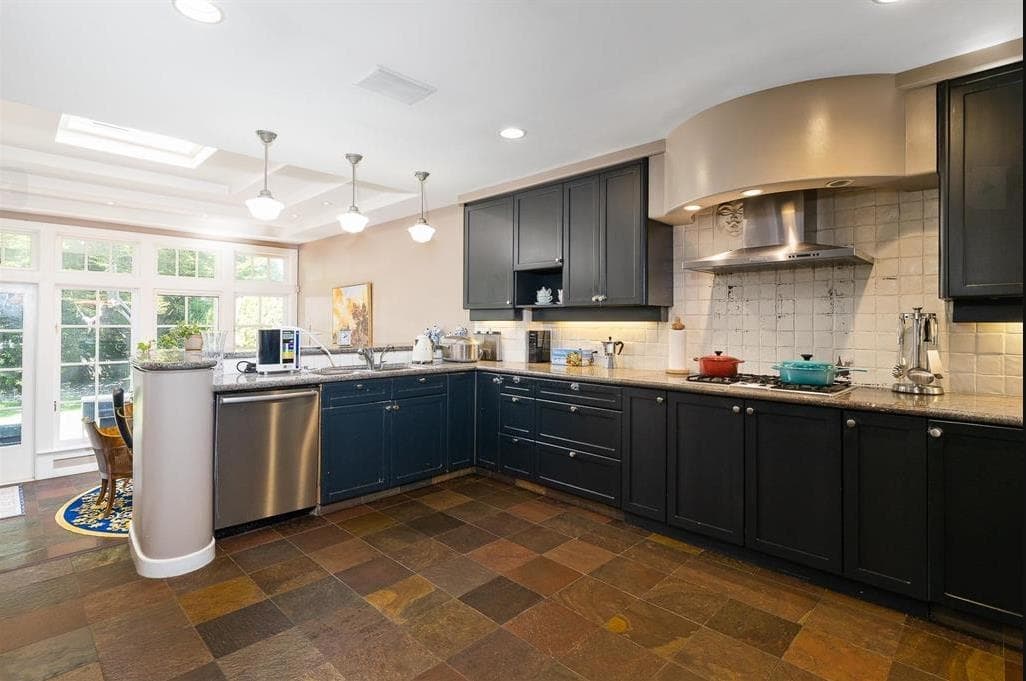1649 W 29th Avenue, Vancouver, V6J 2Z3 — photo 5