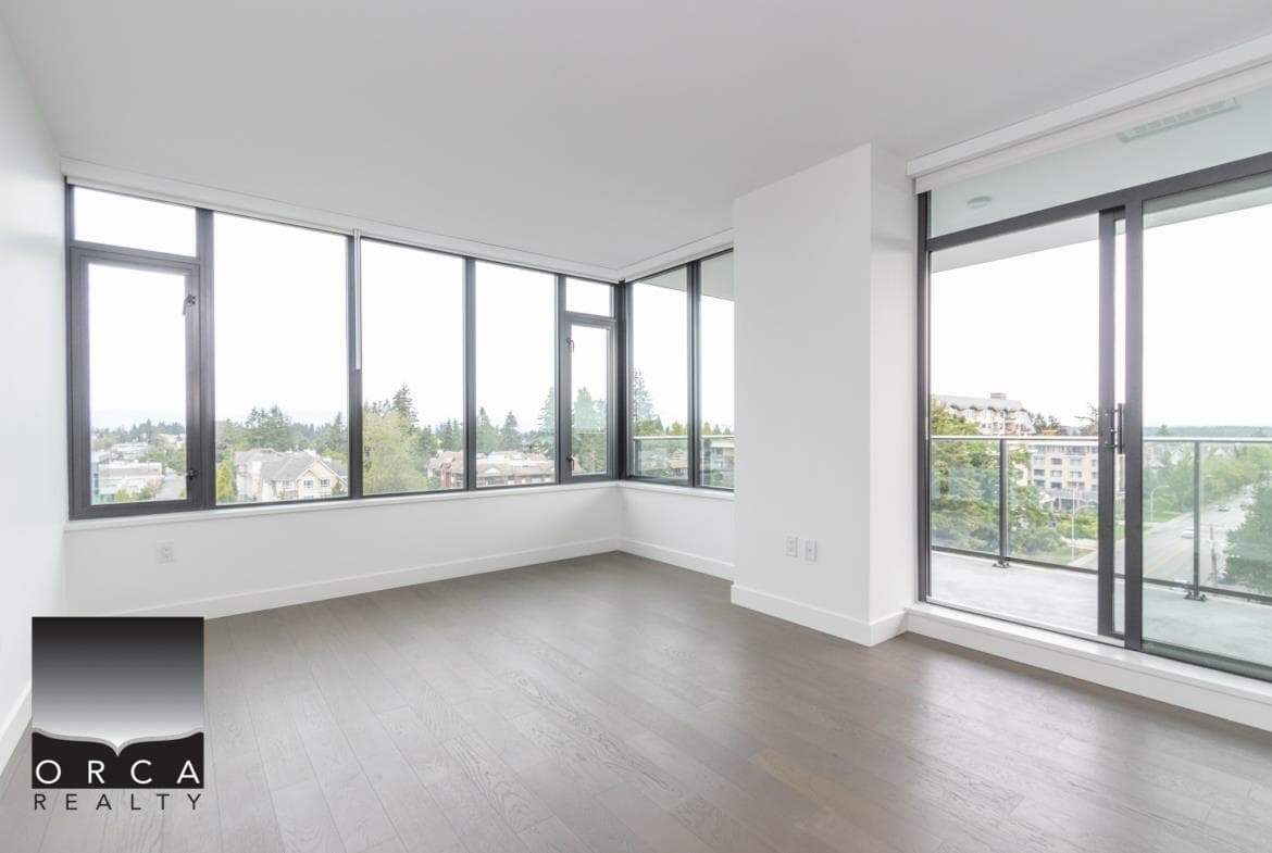 804 - 1588 Johnston Road, White Rock, V4B 3Z7 — photo 2