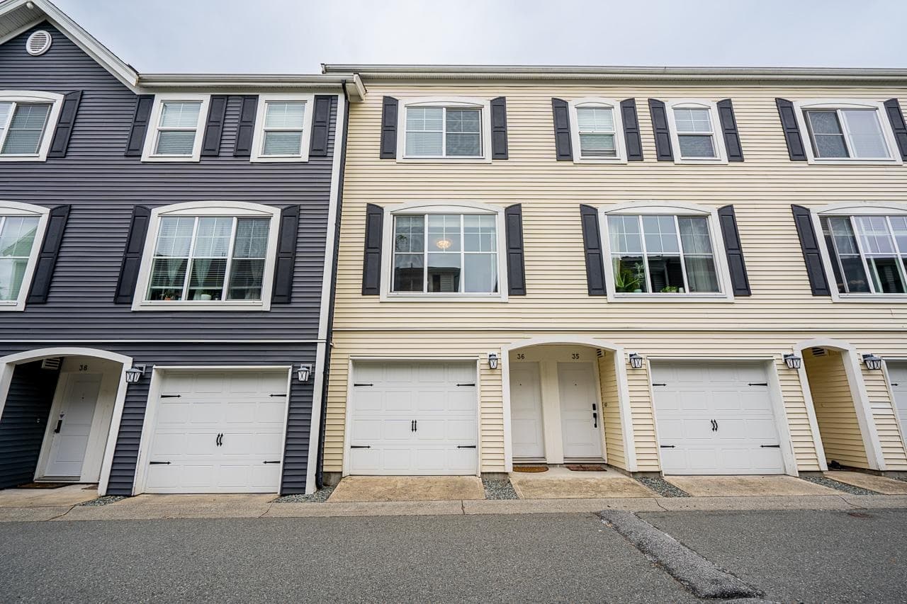 36 - 19180 65 Avenue, Surrey, V4N 6M5 — photo 1