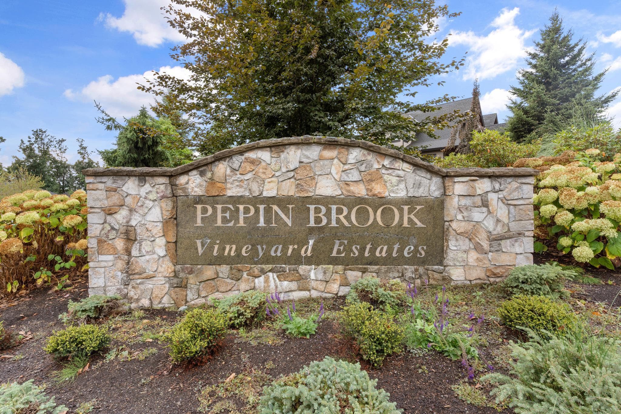 2290 Chardonnay Lane, Abbotsford