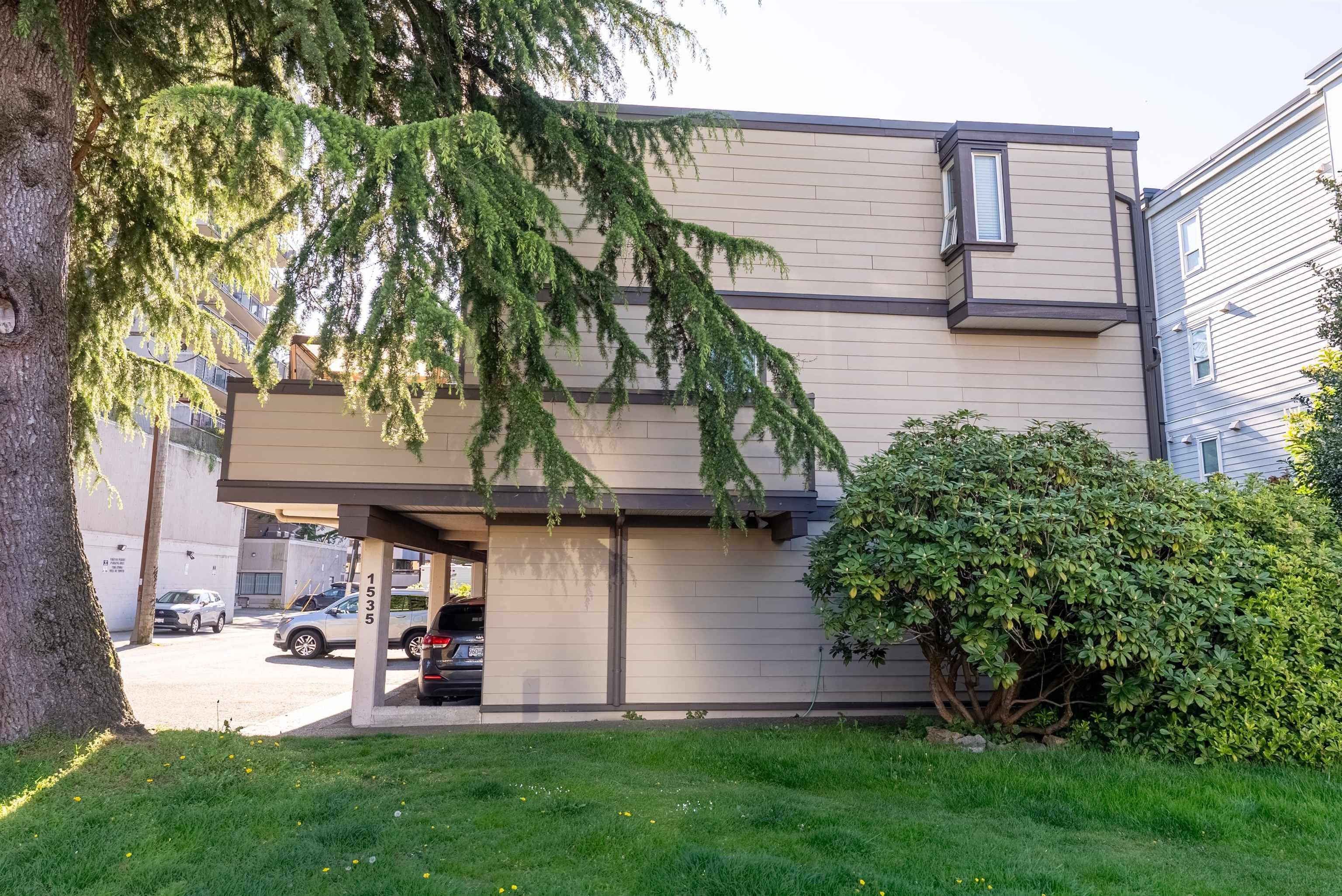 5 - 1535 St. Georges Avenue, North Vancouver