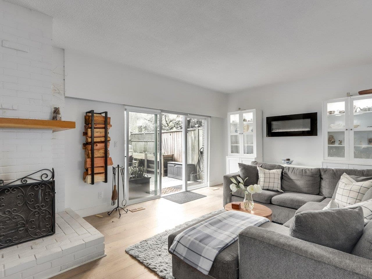 139 - 3300 Capilano Road, North Vancouver, V7R 4H8 — photo 4