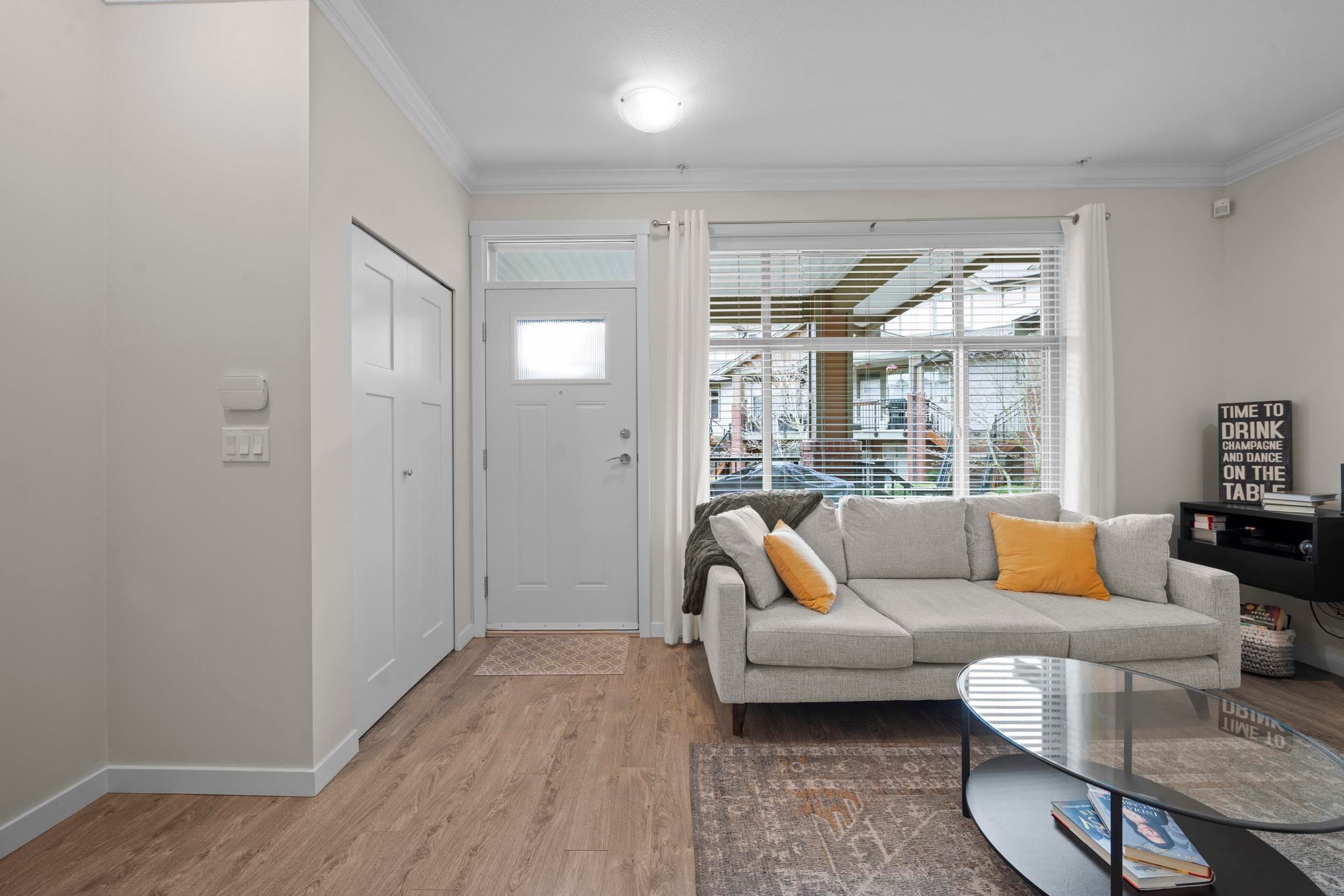 208 - 6655 192 Street, Surrey, V4N 0B9 — photo 4