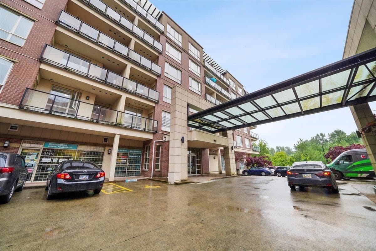 305 - 14333 104 Avenue, Surrey, V3T 0E1 — photo 2