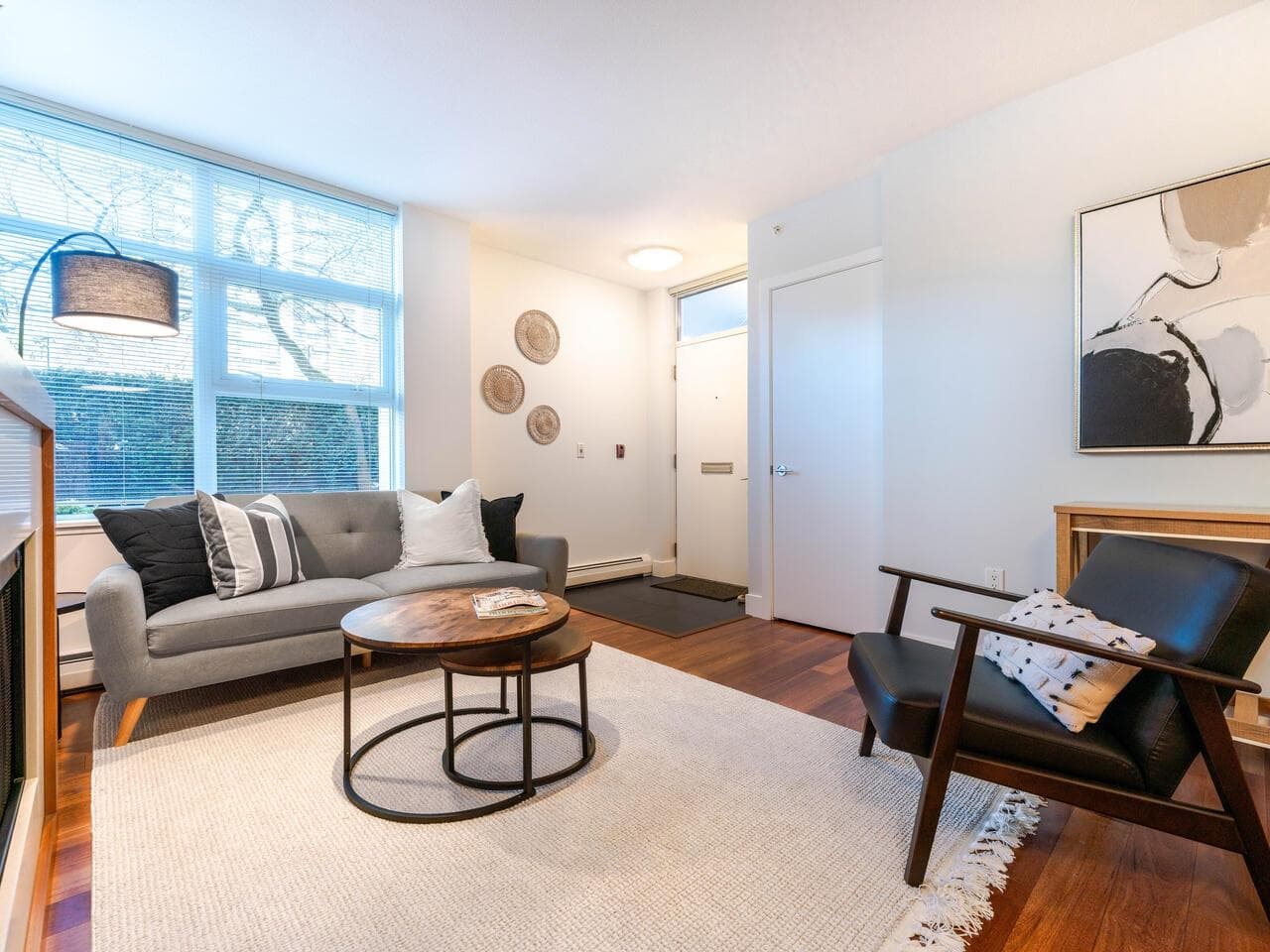 1303 Civic Place Mews, North Vancouver, V7M 0B2 — photo 4