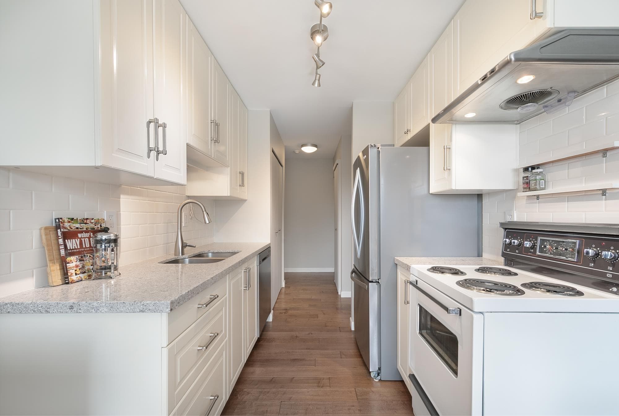 213 - 230 Mowat Street, New Westminster, V3M 4B2 — photo 5