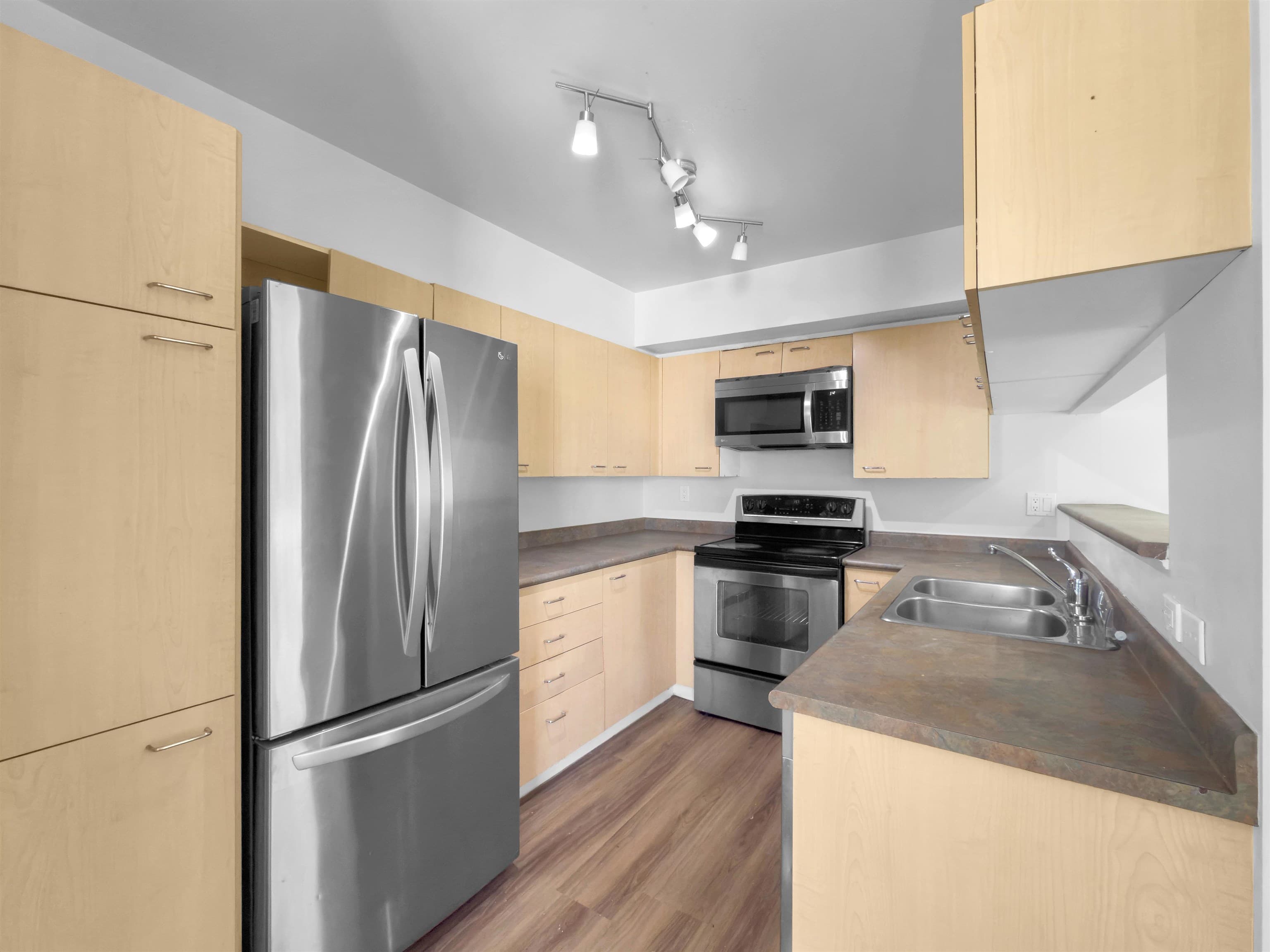 8 - 9977 138 Street, Surrey, V3T 5E4 — photo 5