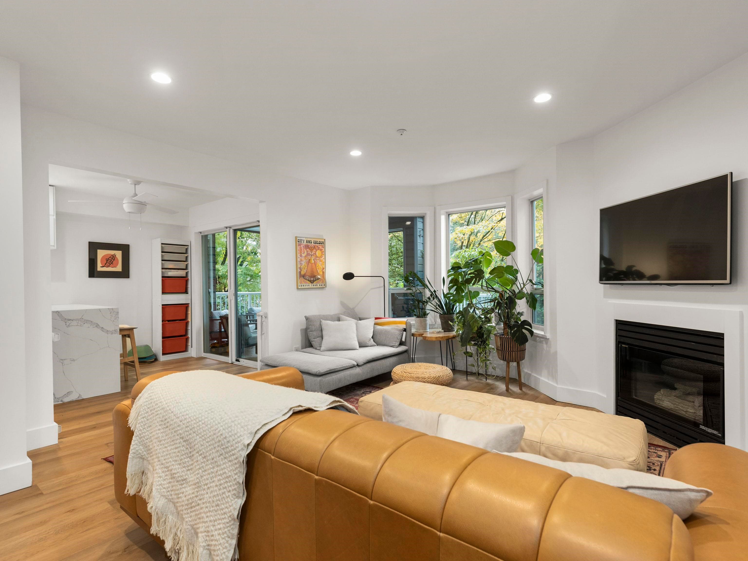 105 - 1150 Lynn Valley Road, North Vancouver, V7J 1Z9 — photo 2