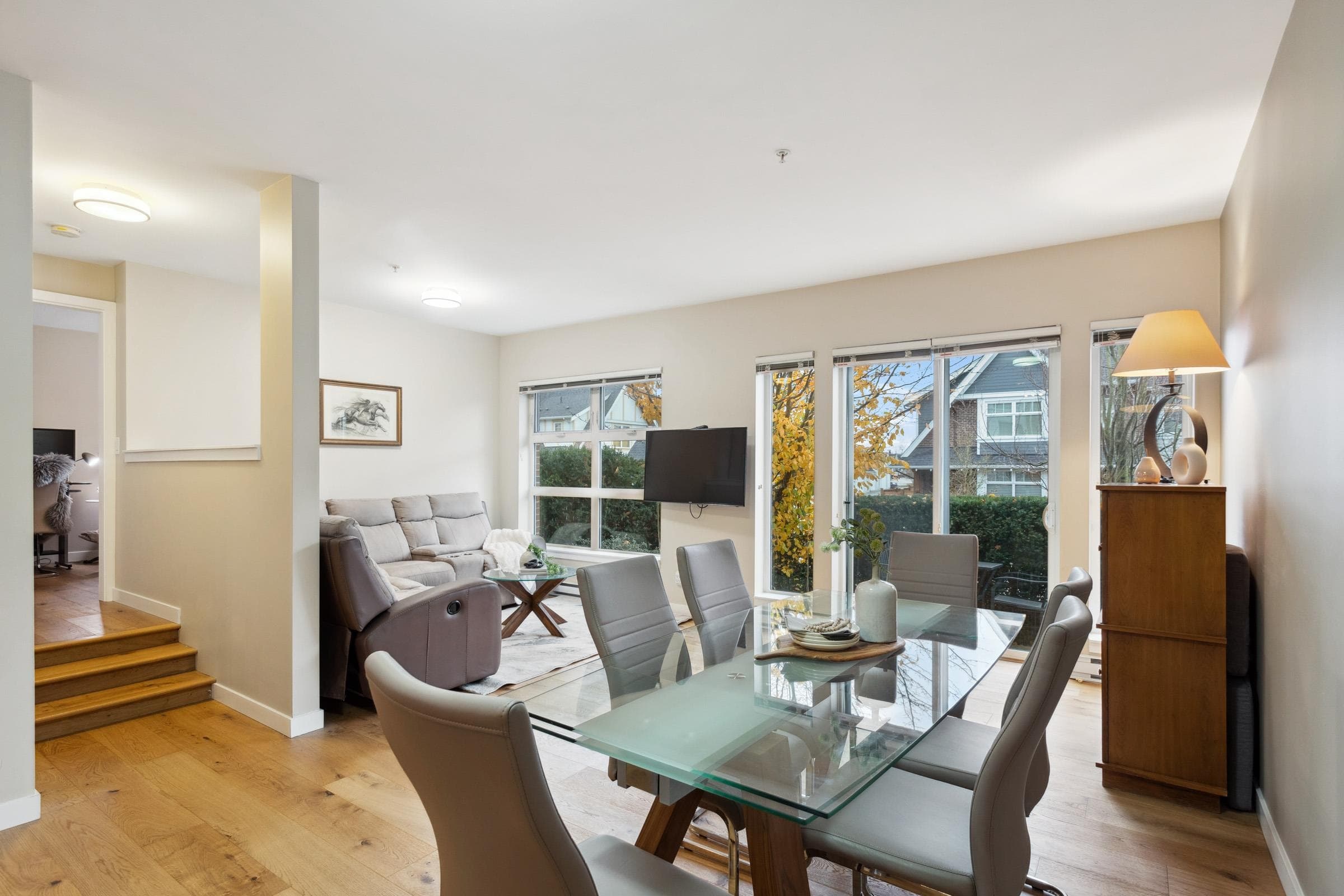 107 - 215 Brookes Street, New Westminster, V3M 0G5 — photo 1