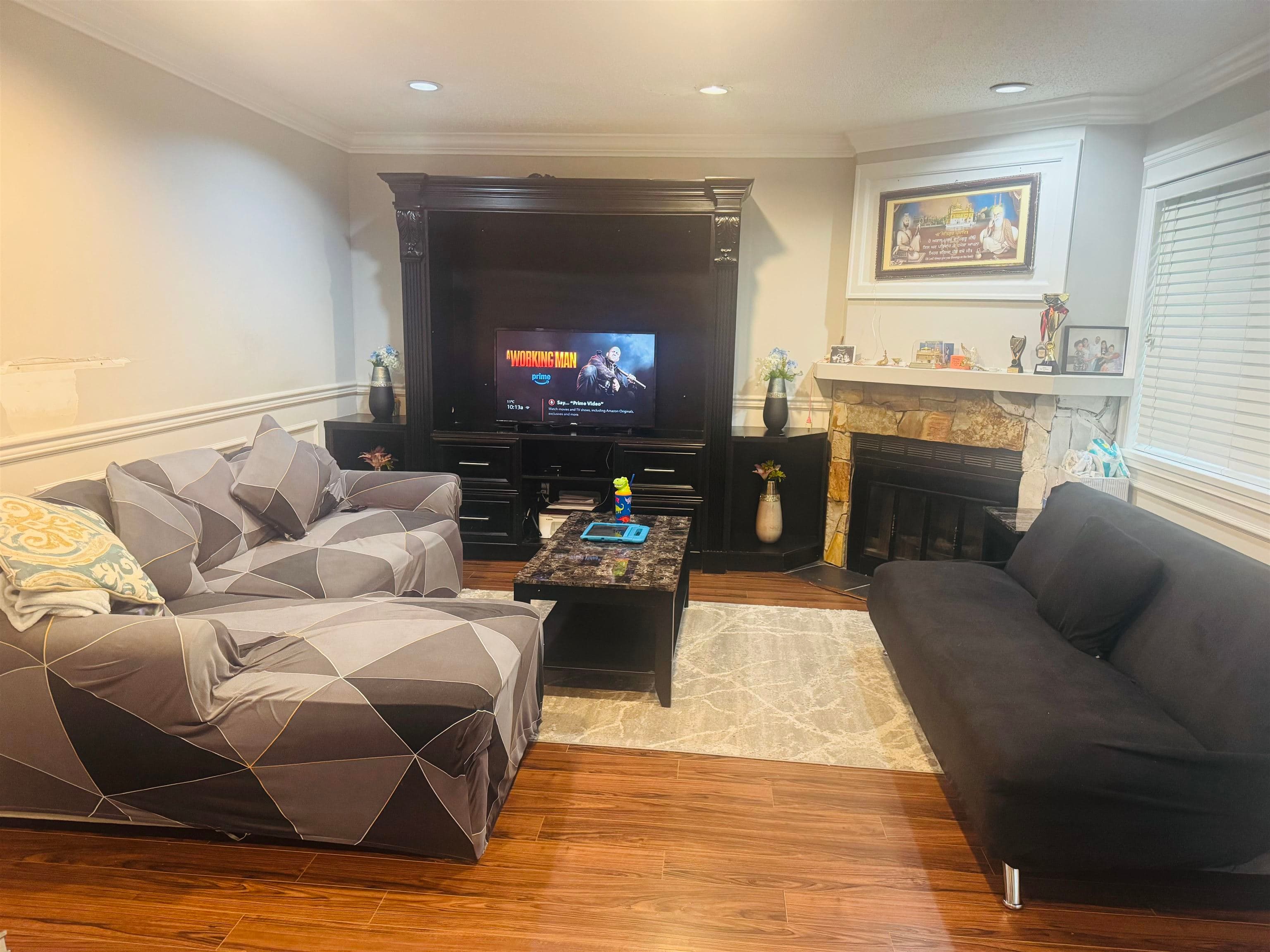 13317 70b Avenue, Surrey, V3W 7Z3 — photo 3