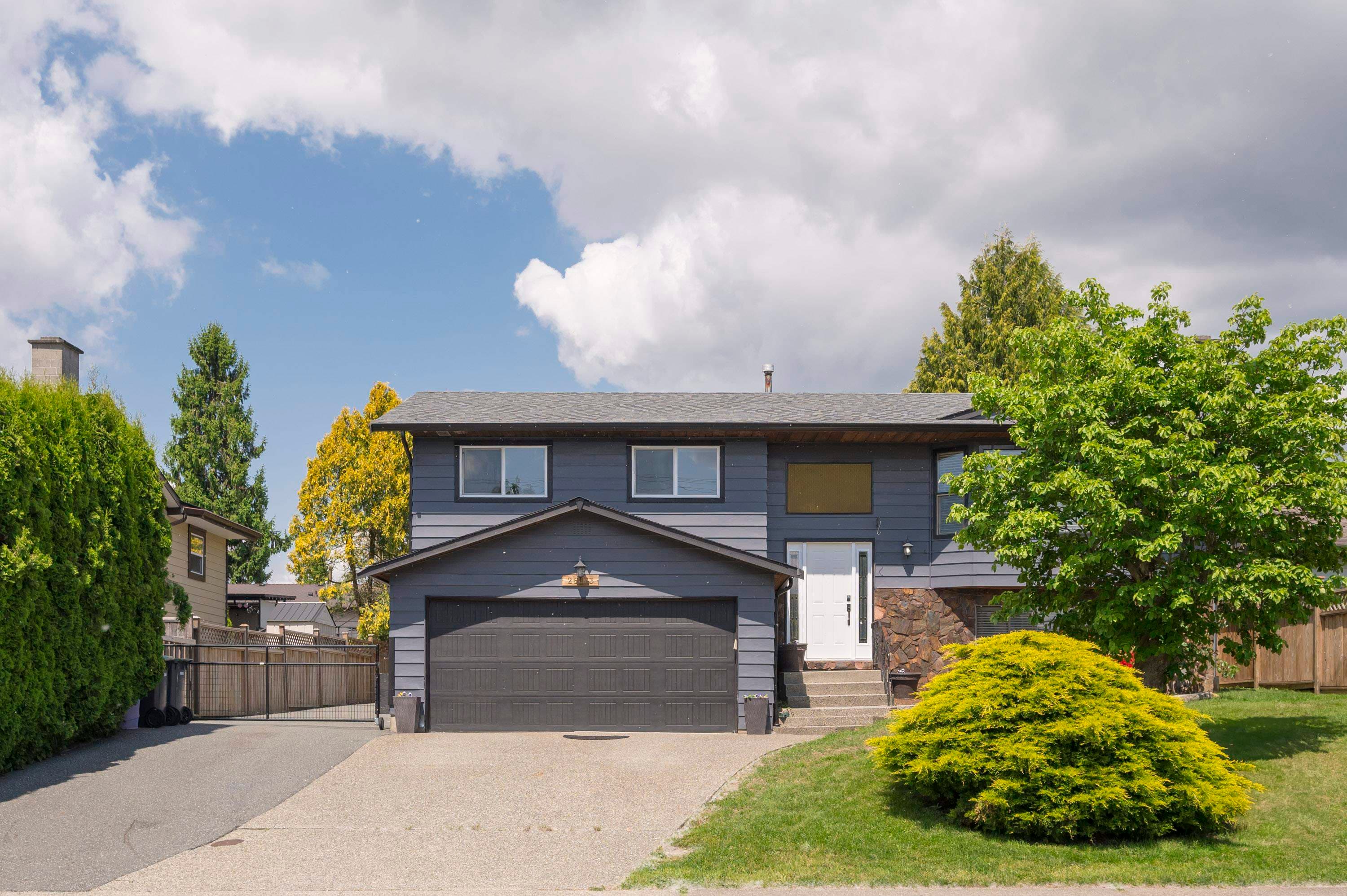 26873 32 Avenue, Langley, V4W 3G4 — photo 2