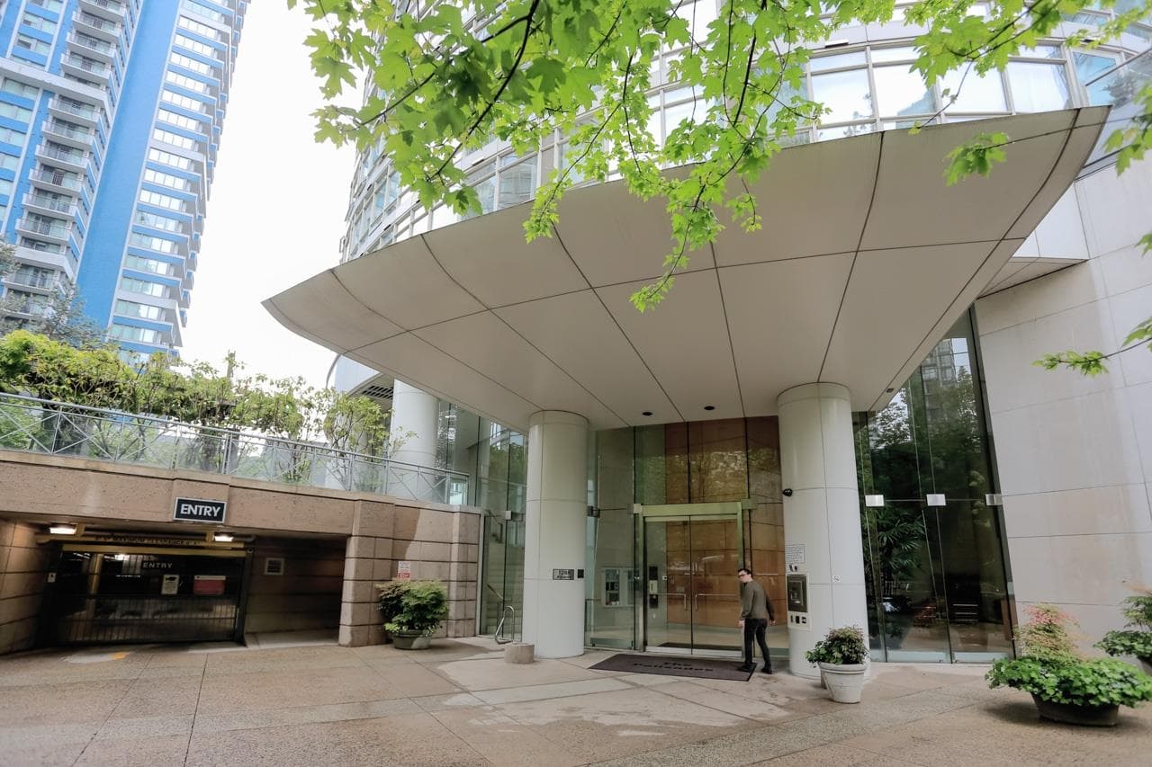 1301 - 1288 Alberni Street, Vancouver, V6E 4N5 — photo 2