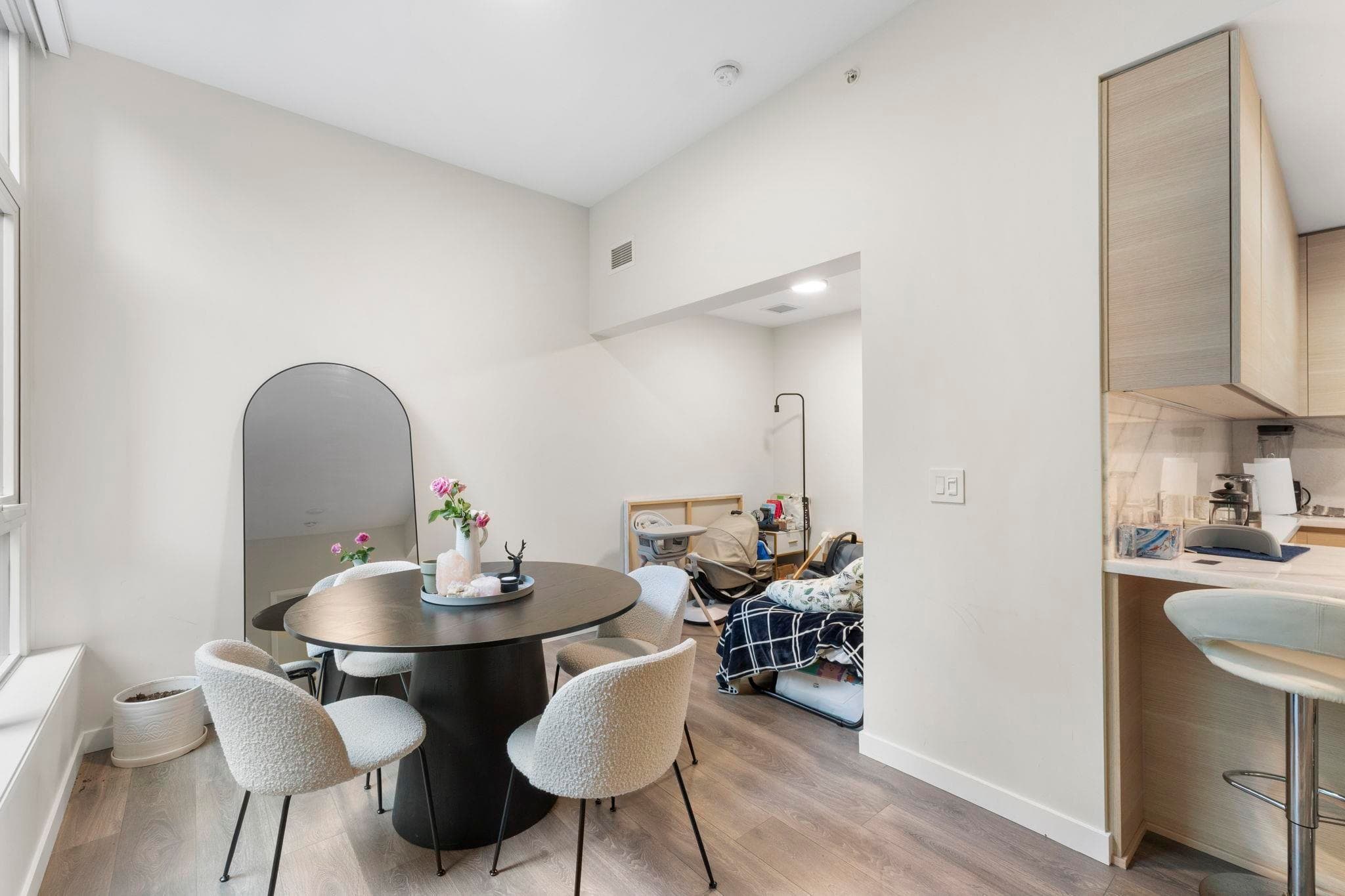 104 - 305 Morrissey Road, Port Moody, V3H 0M3 — photo 4
