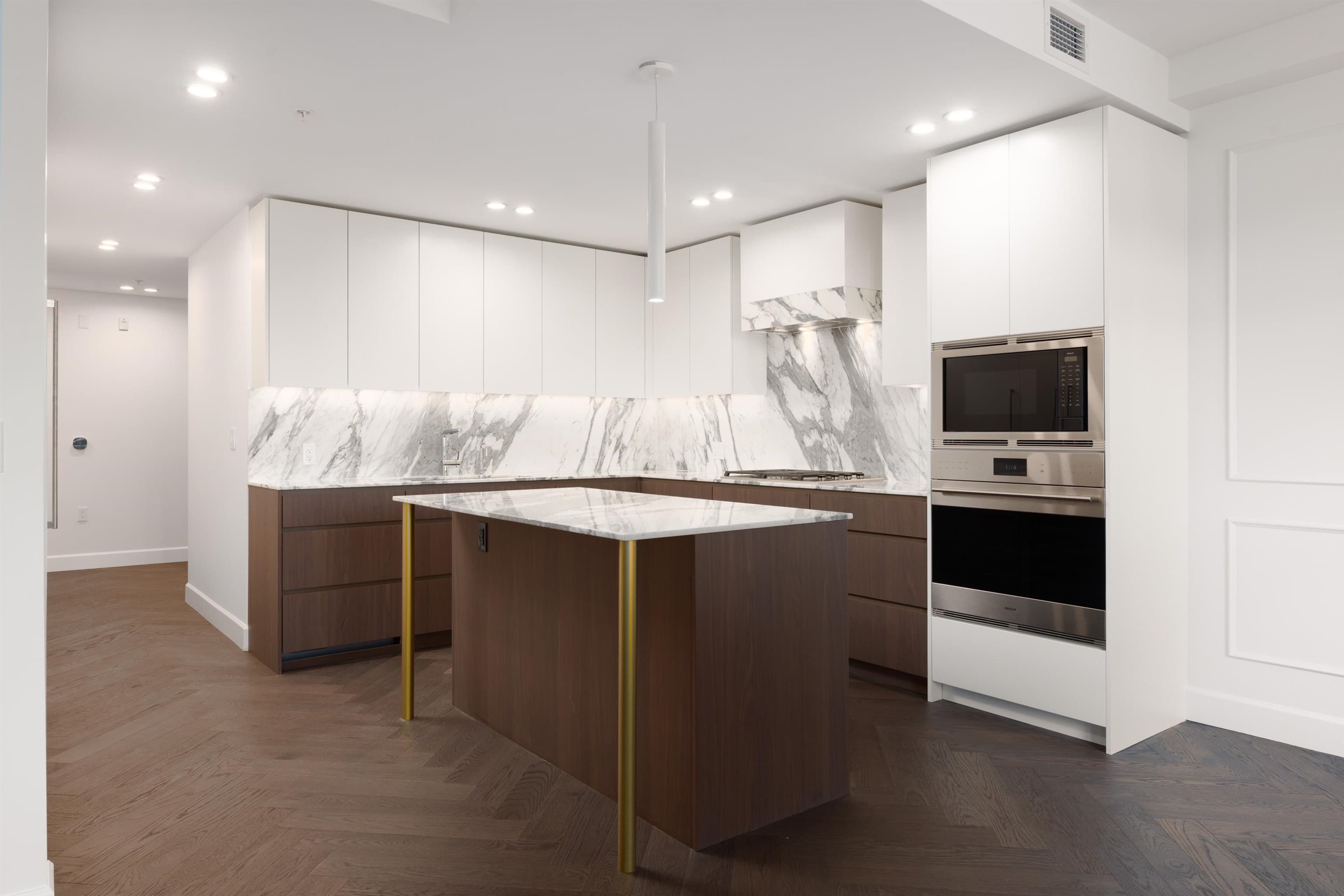 101 - 3668 W 10th Avenue, Vancouver, V6R 0G4 — photo 3