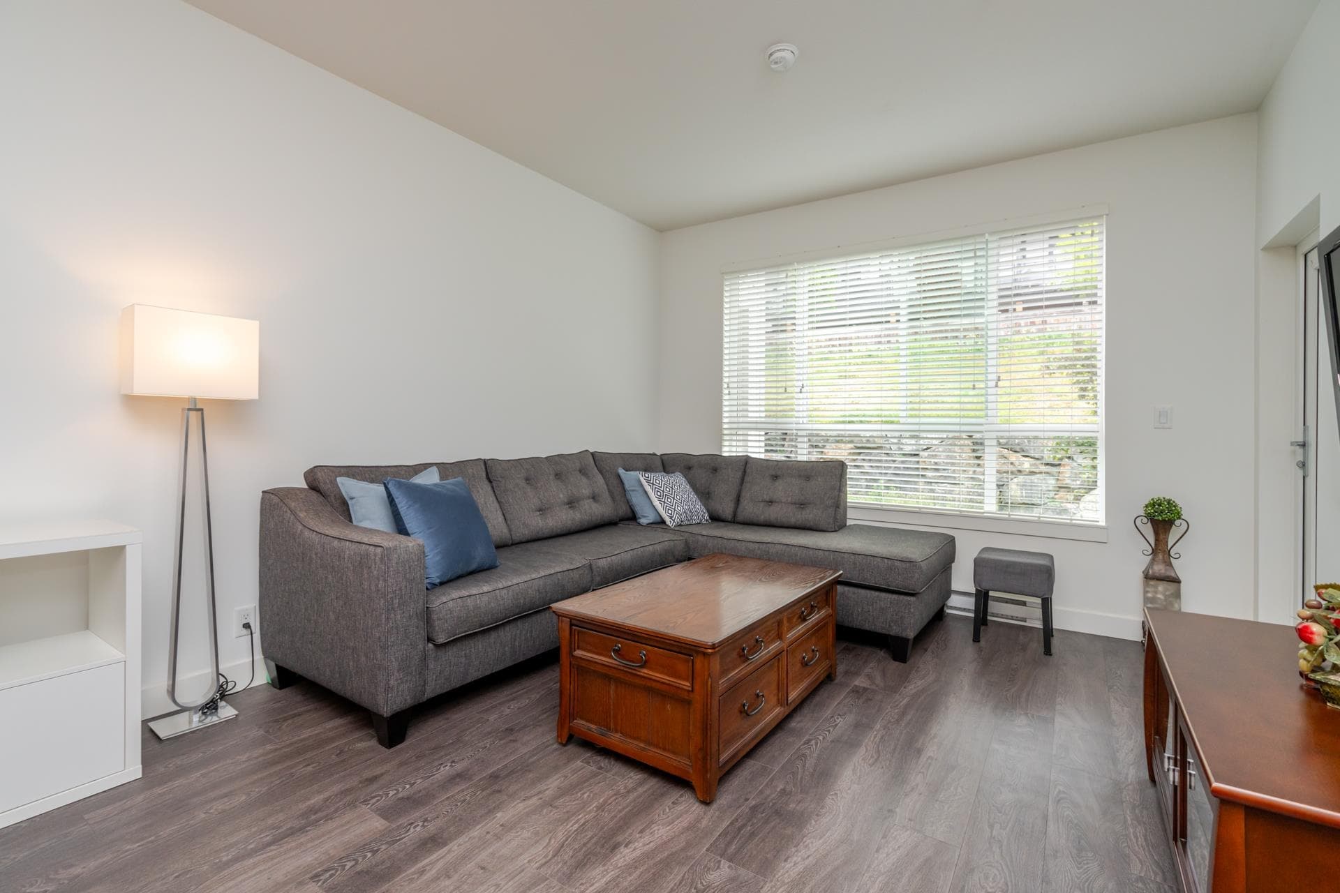 209 - 16396 64 Avenue, Surrey, V3S 6X6 — photo 5