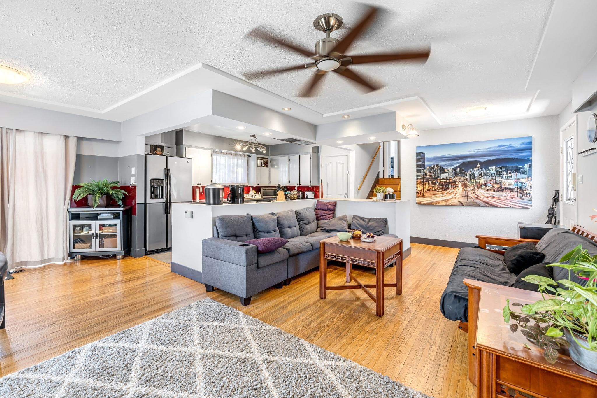 2715 Coast Meridian Road, Port Coquitlam, V3B 3M6 — photo 1
