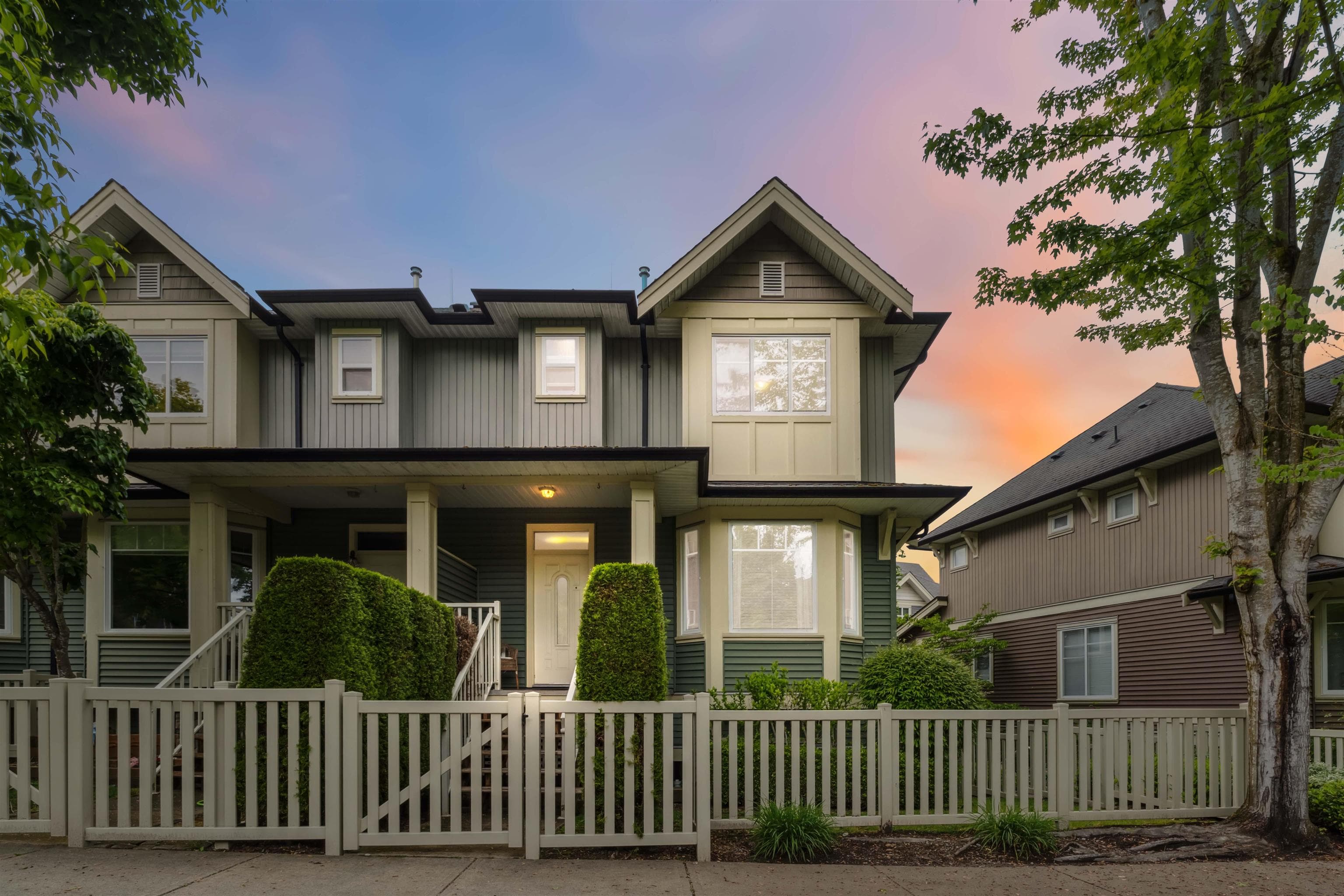 32 - 6575 192 Street, Surrey, V4N 5T8 — photo 3