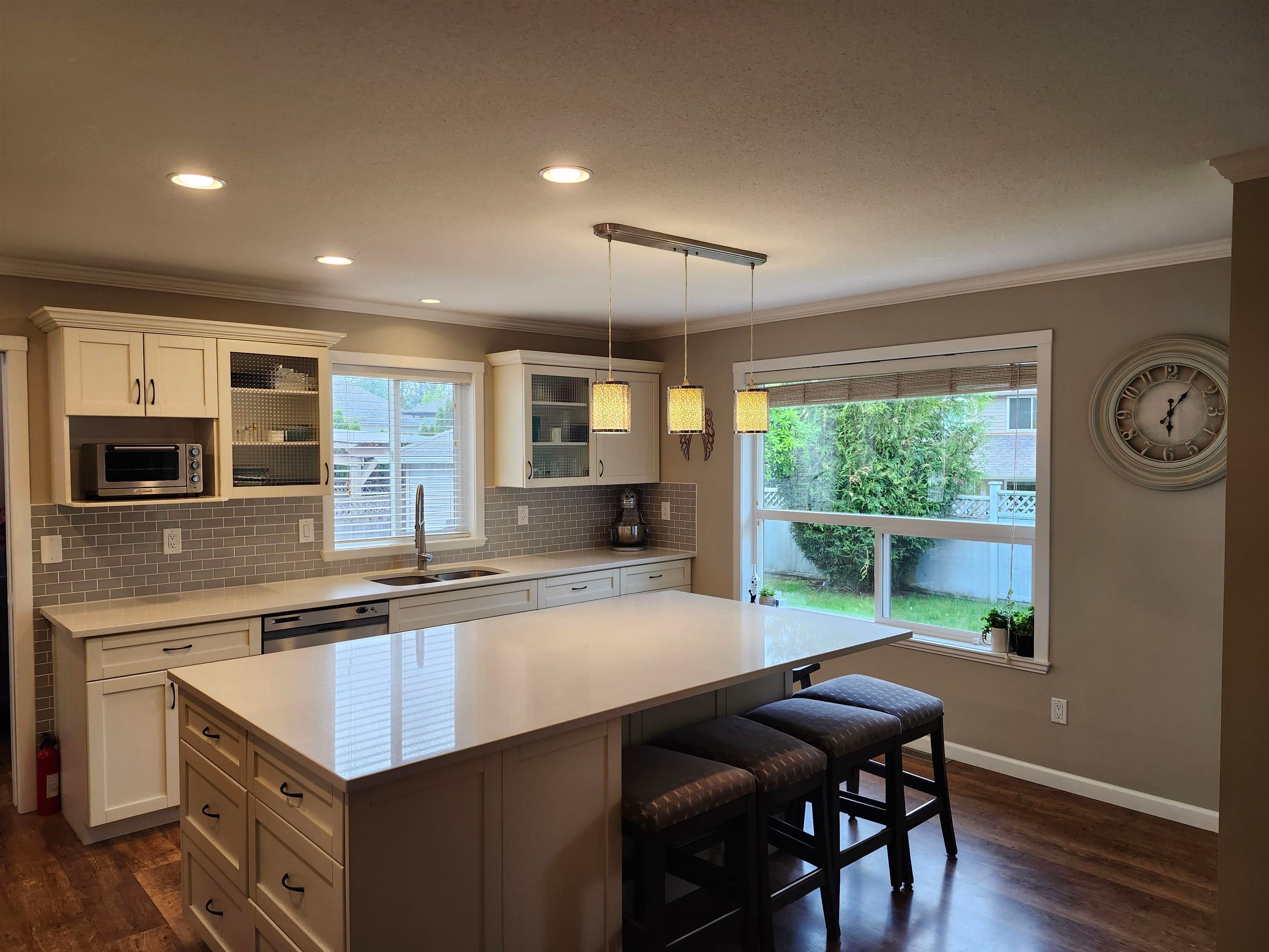 27977 Buffer Crescent, Abbotsford, V4X 2S5 — photo 2