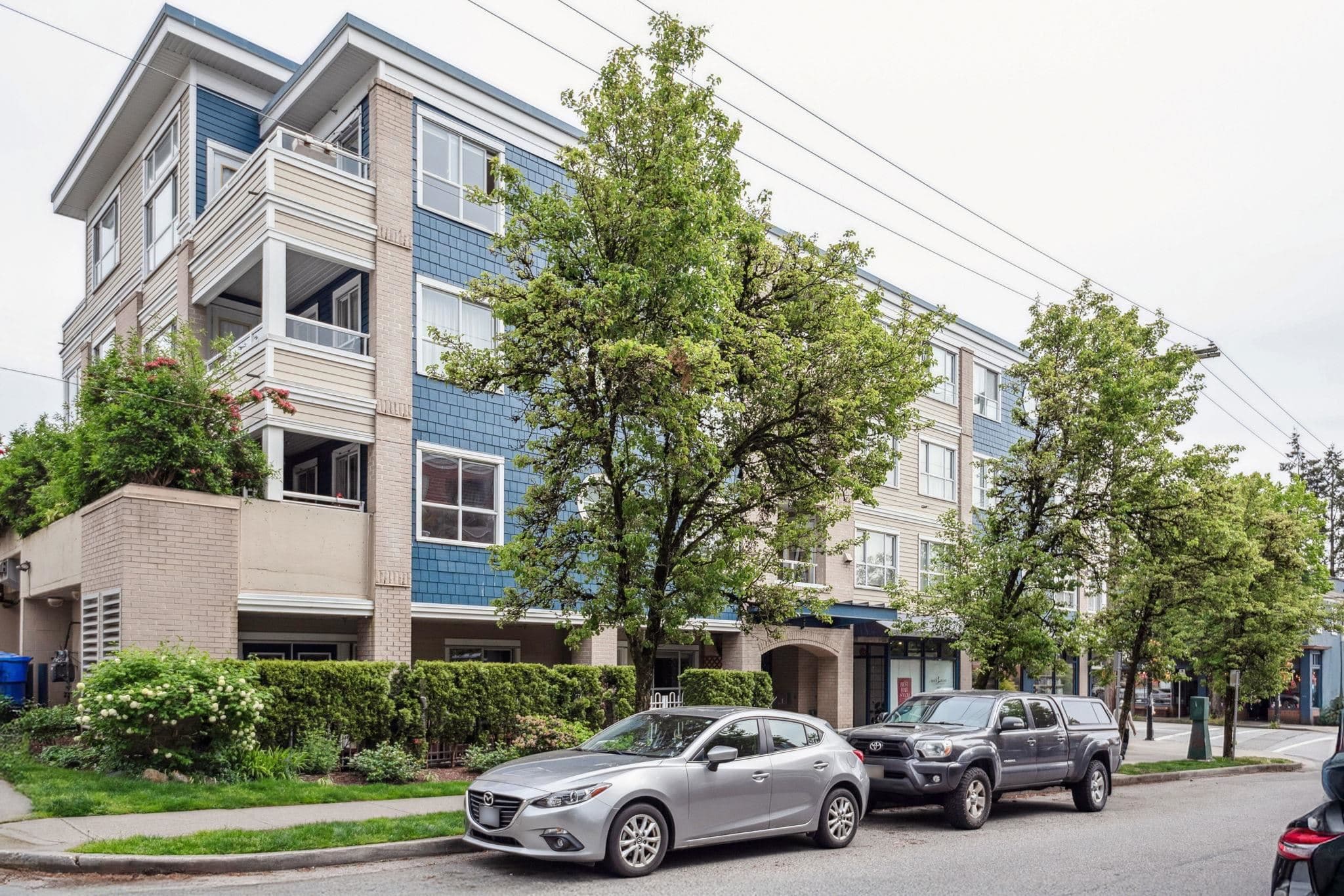 402 - 1990 Dunbar Street, Vancouver, V6R 3M3 — photo 1
