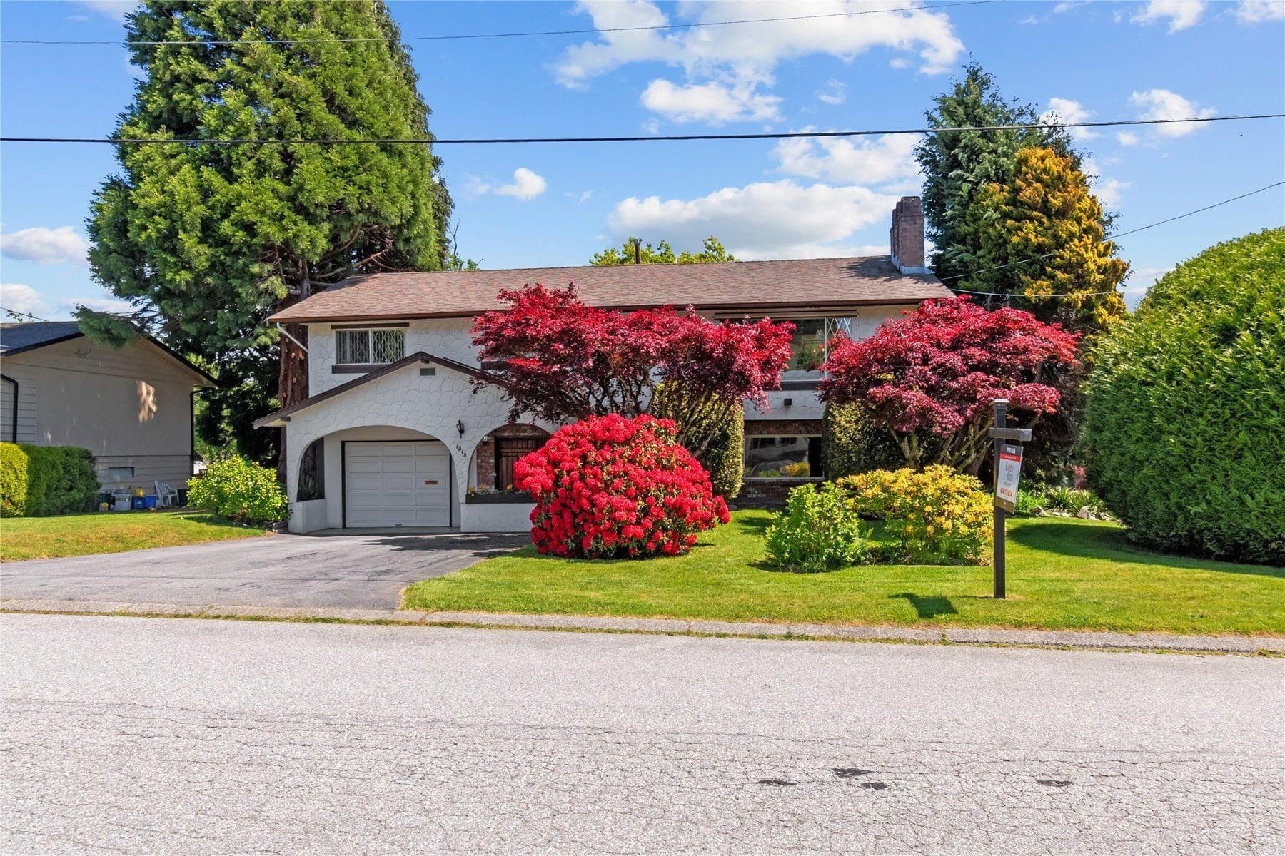 1518 Parker Place, White Rock, V4B 4S5 — photo 3