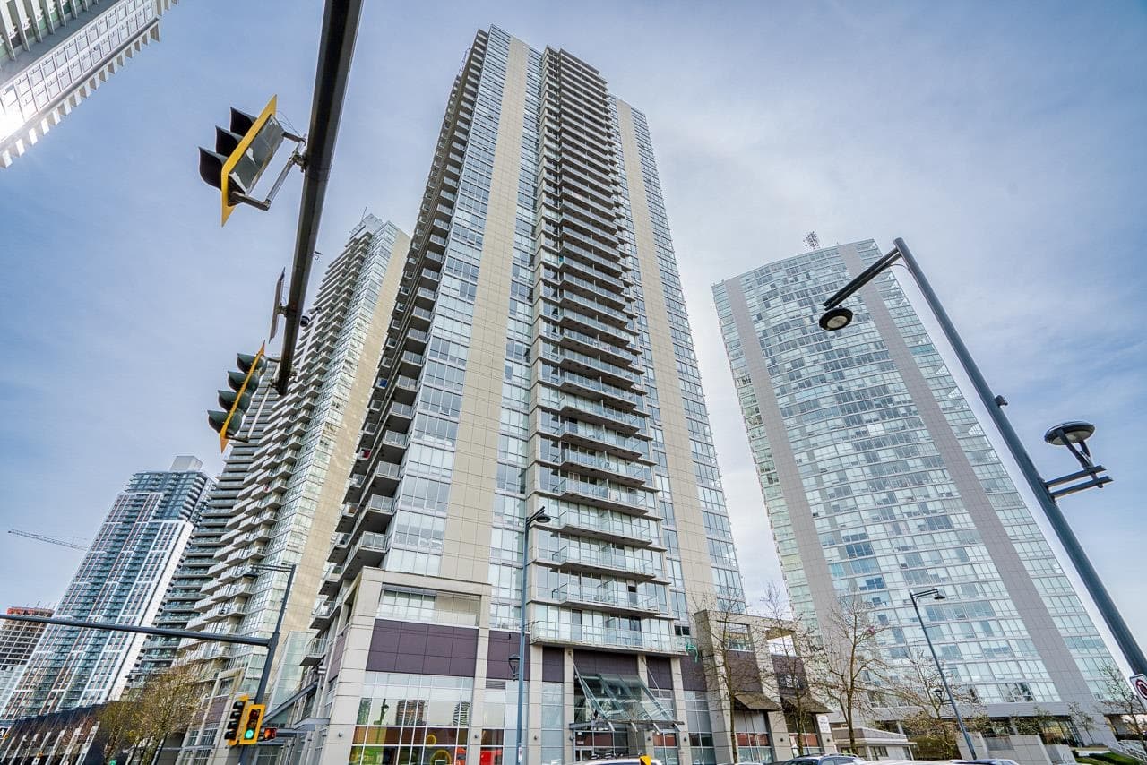 2201 - 13688 100 Avenue, Surrey, V3T 0G5 — photo 3