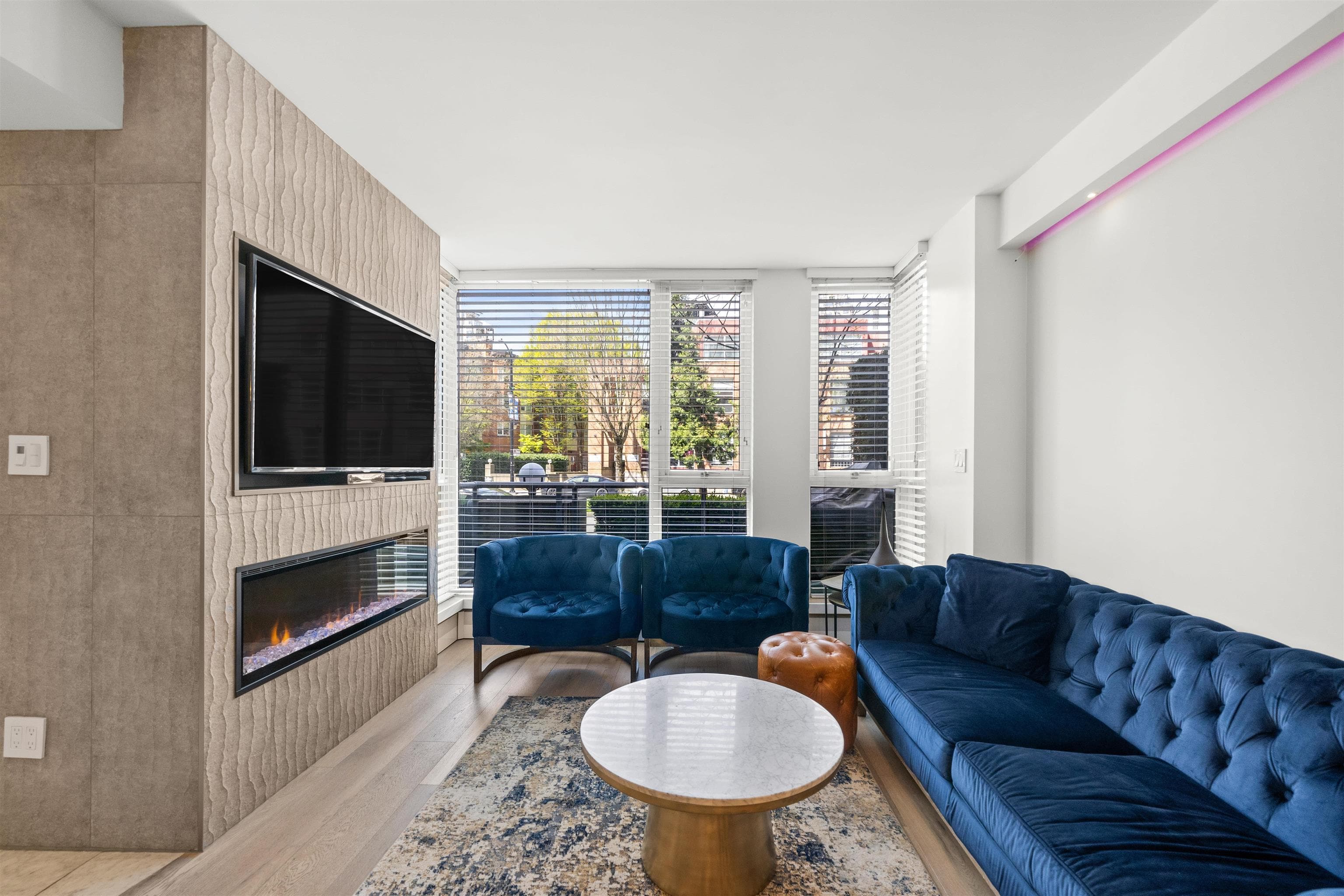 1028 Cambie Street, Vancouver, V6B 6J5 — photo 3