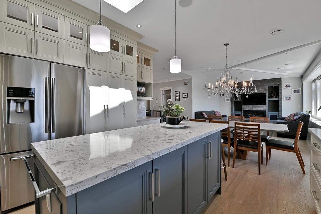 7776 14th Avenue, Burnaby, V3N 2A9 — photo 3