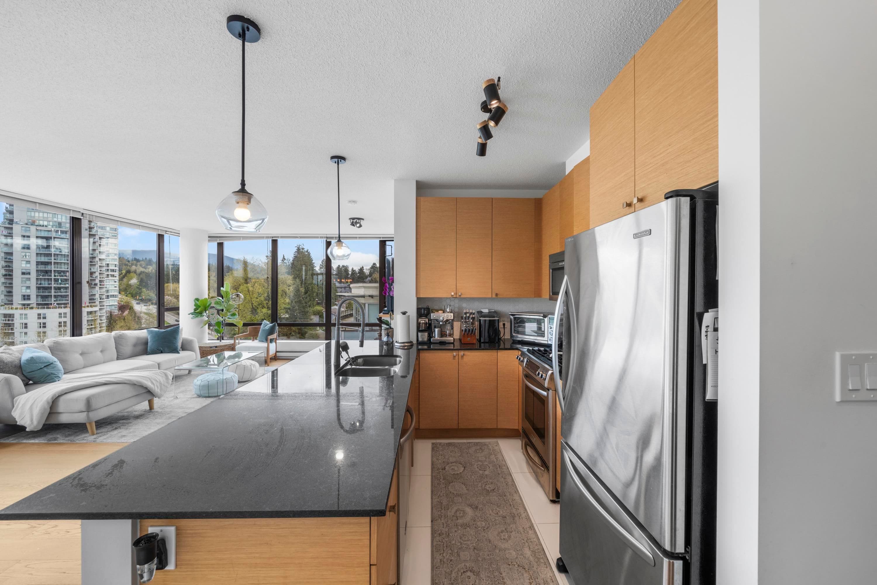808 - 110 Brew Street, Port Moody, V3H 0E4 — photo 2