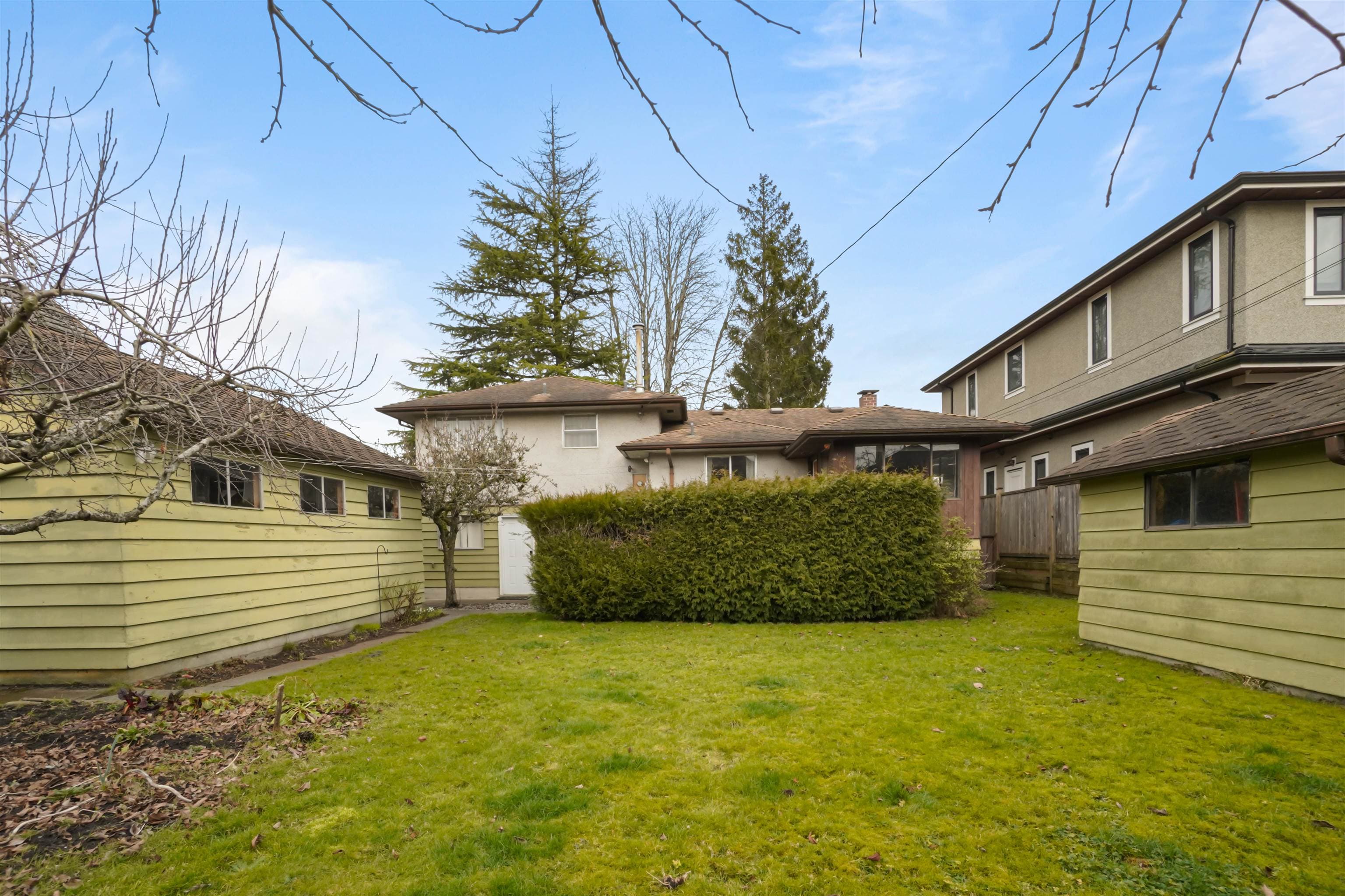 9831 Seacote Road, Richmond, V7A 4A6 — photo 3