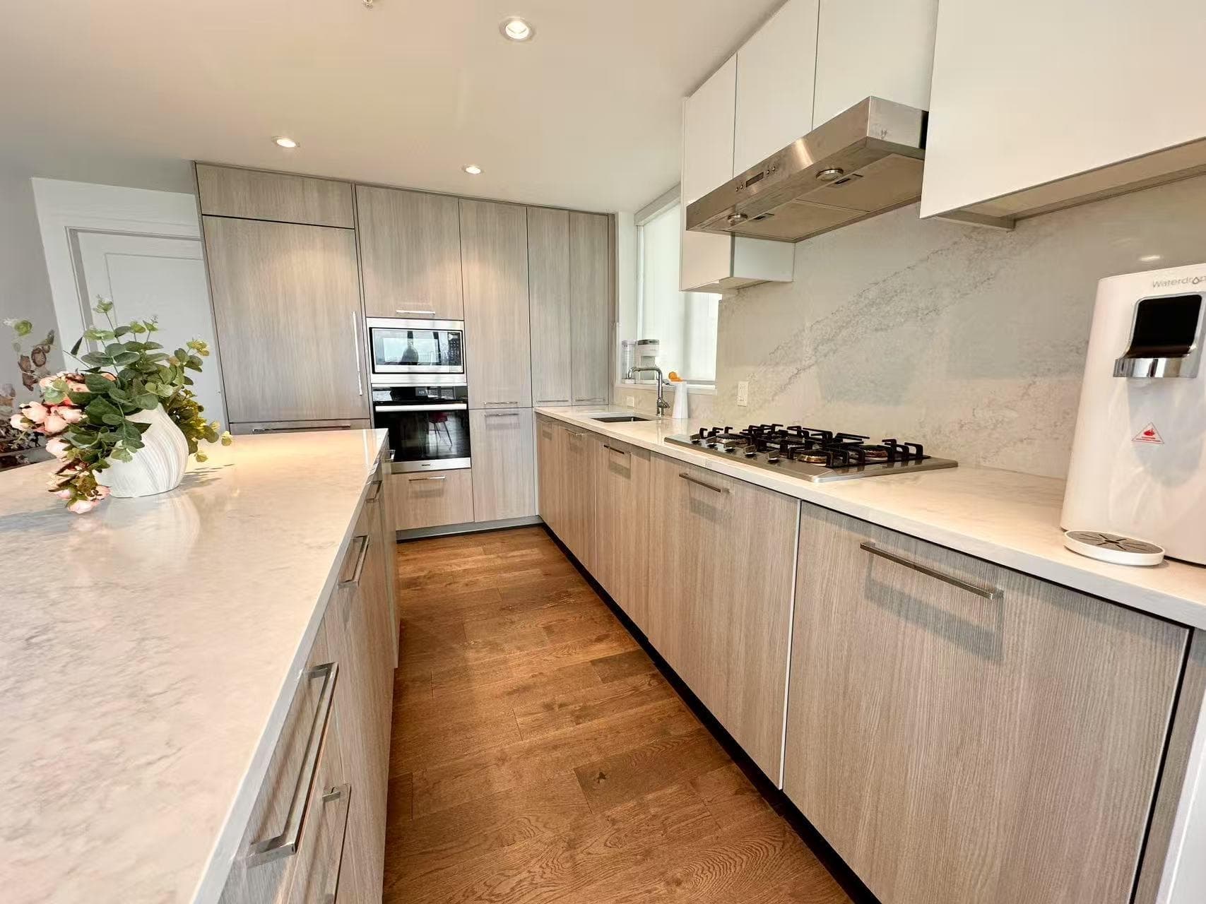 1305 - 3331 No. 3 Road, Richmond, V6X 2B6 — photo 5