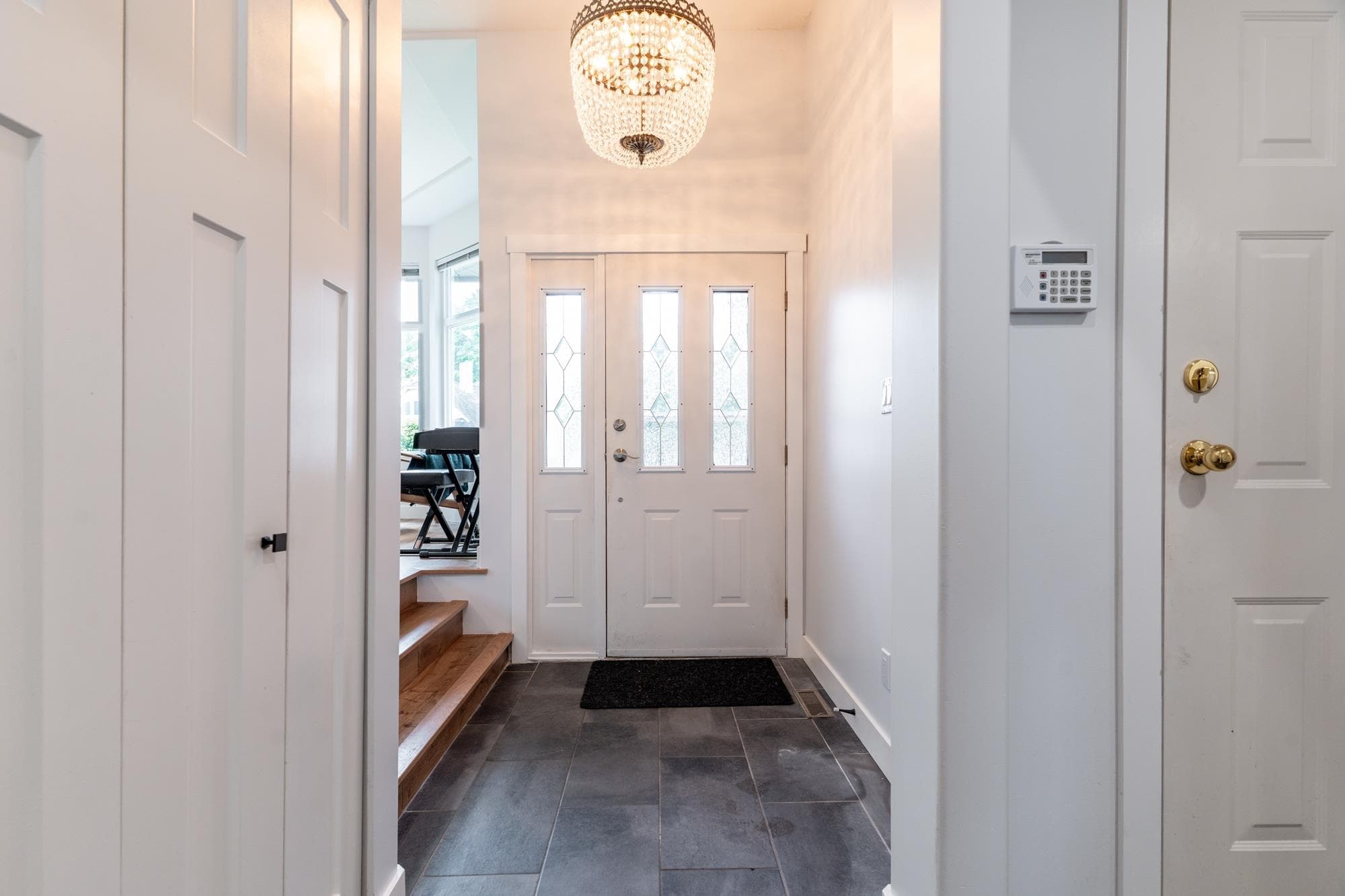 19624 Somerset Drive, Pitt Meadows, V3Y 2L4 — photo 5