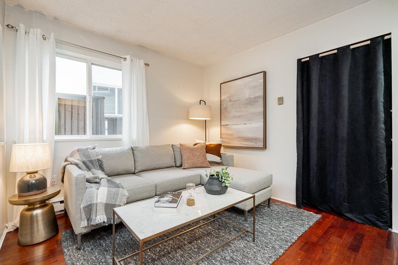 204 - 2239 W 1st Avenue, Vancouver