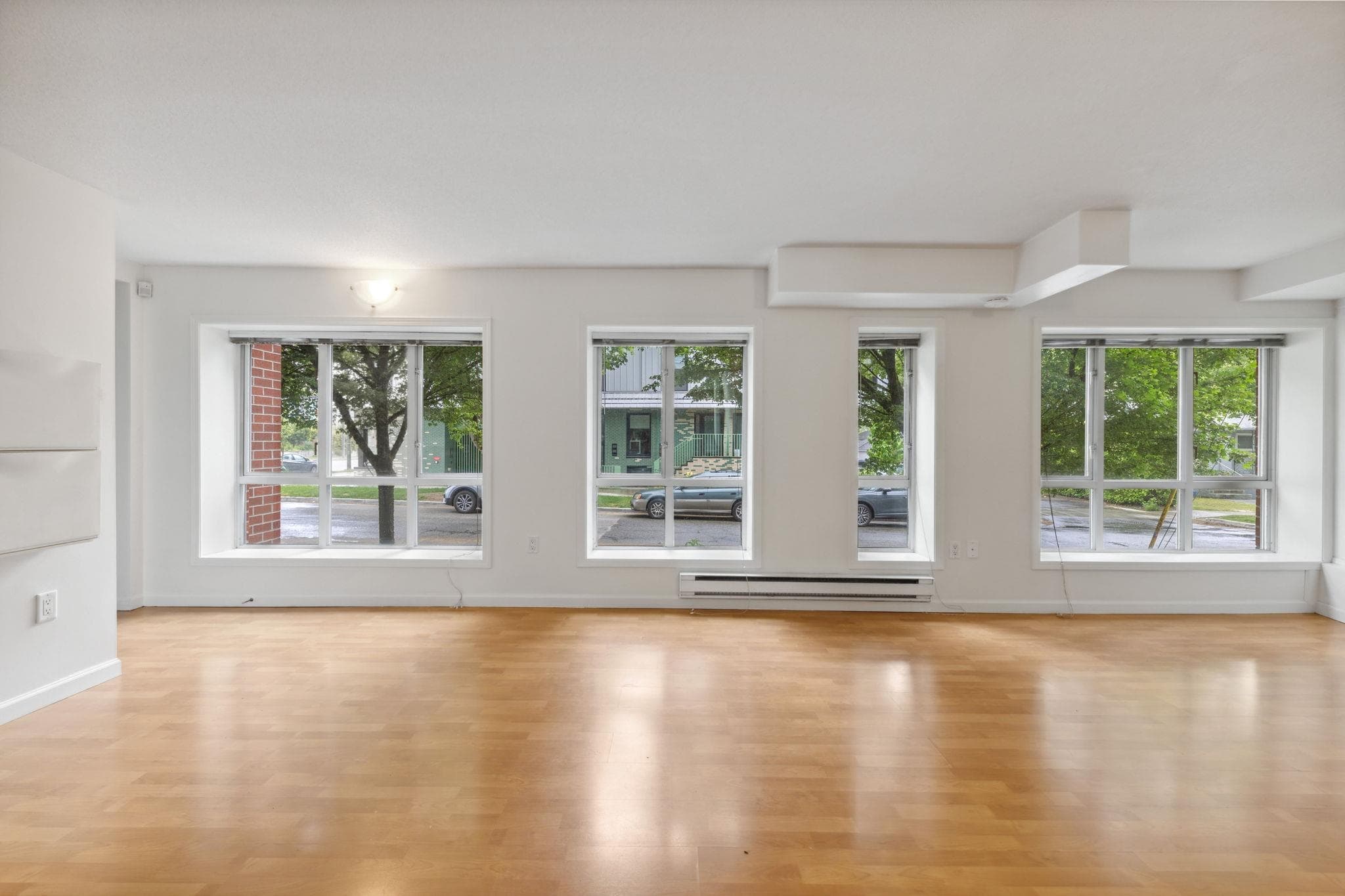 101 - 189 Ontario Place, Vancouver, V5W 4C6 — photo 1