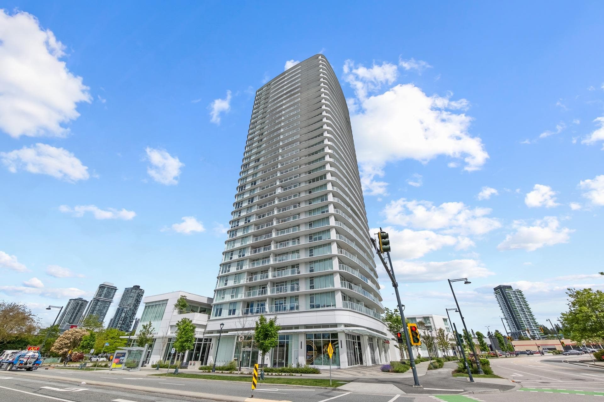 906 - 13685 102 Avenue, Surrey