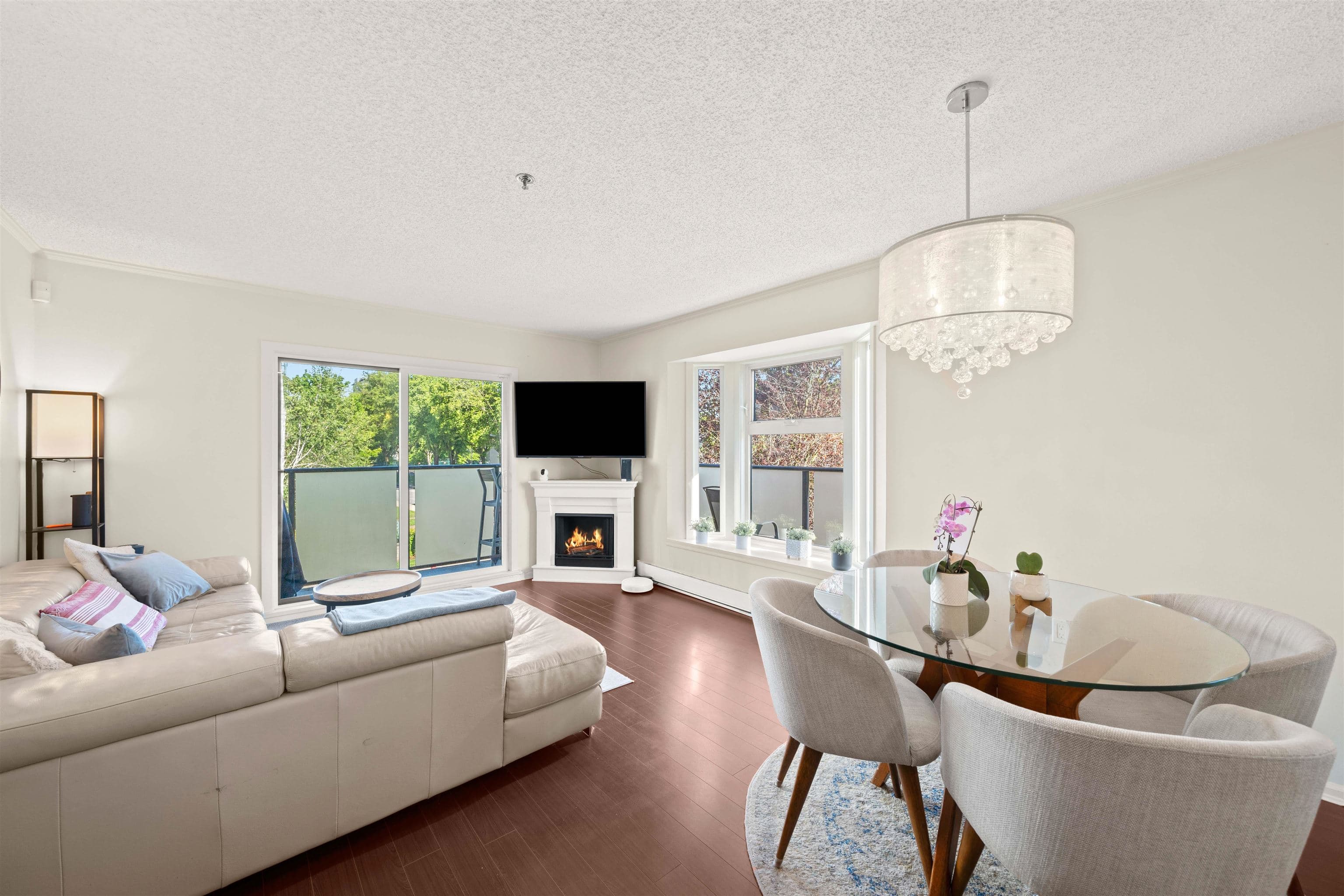 201 - 1205 W 14th Avenue, Vancouver