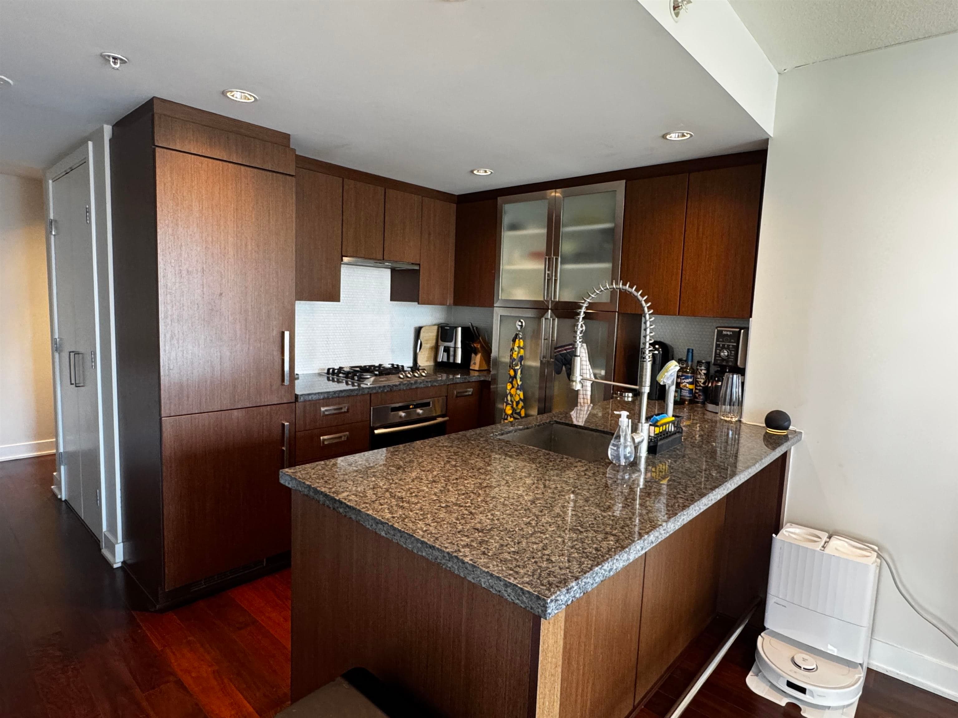 1705 - 1055 Richards Street, Vancouver, V6B 0C2 — photo 3