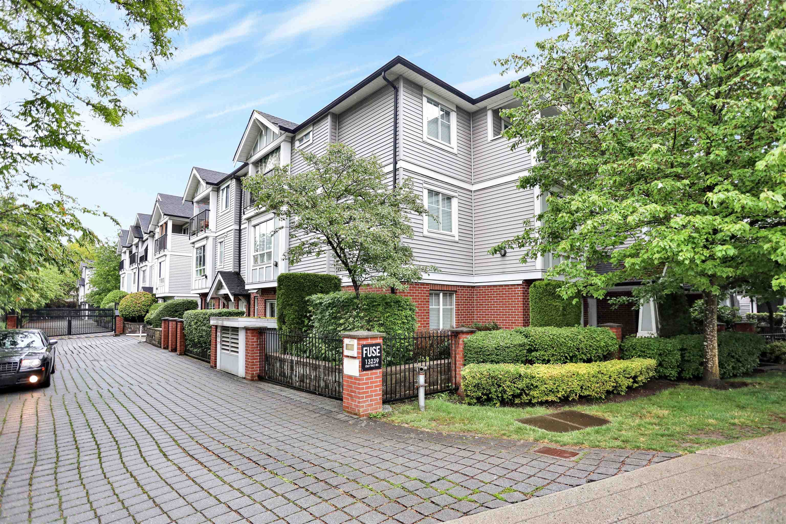 40 - 13239 Old Yale Road, Surrey, V3T 3C5 — photo 1