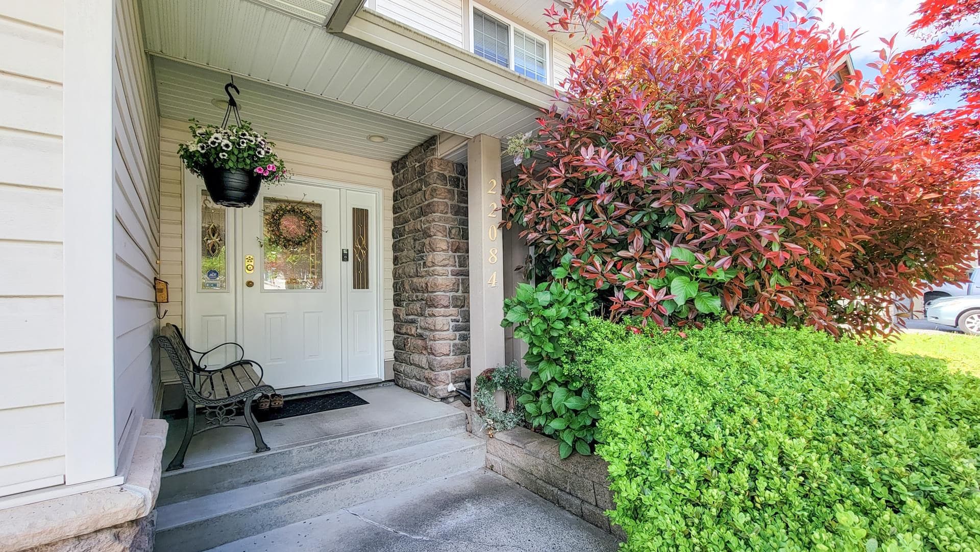 22084 Isaac Crescent, Maple Ridge, V2X 0W1 — photo 2