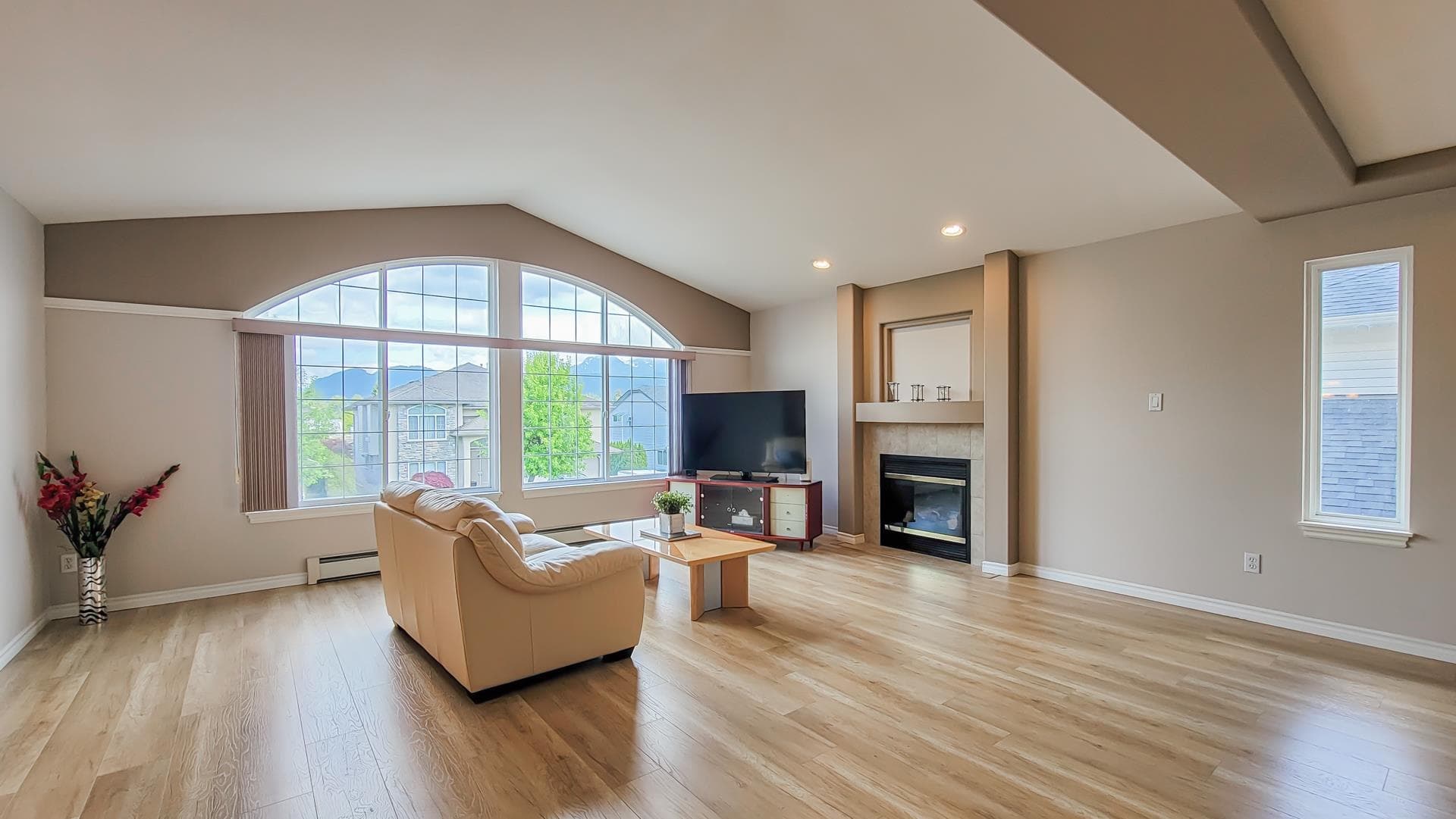 22084 Isaac Crescent, Maple Ridge, V2X 0W1 — photo 4