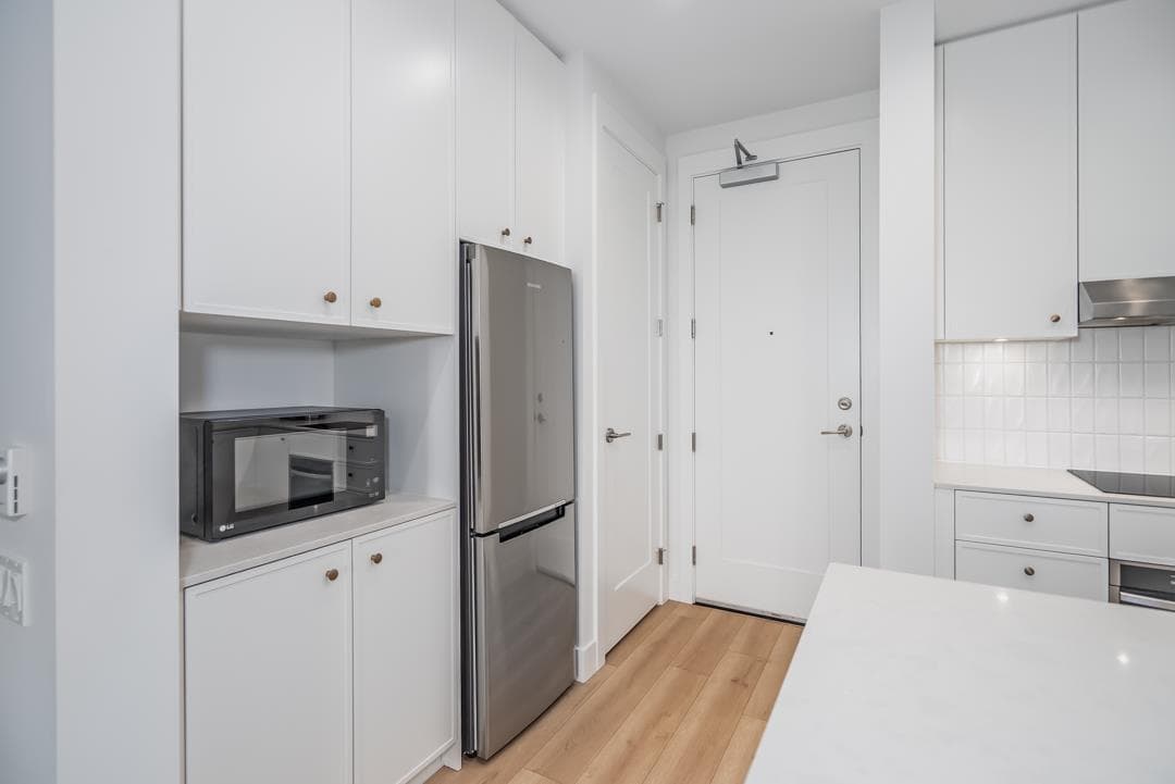209 - 708 Edgar Avenue, Coquitlam, V3K 0H3 — photo 3