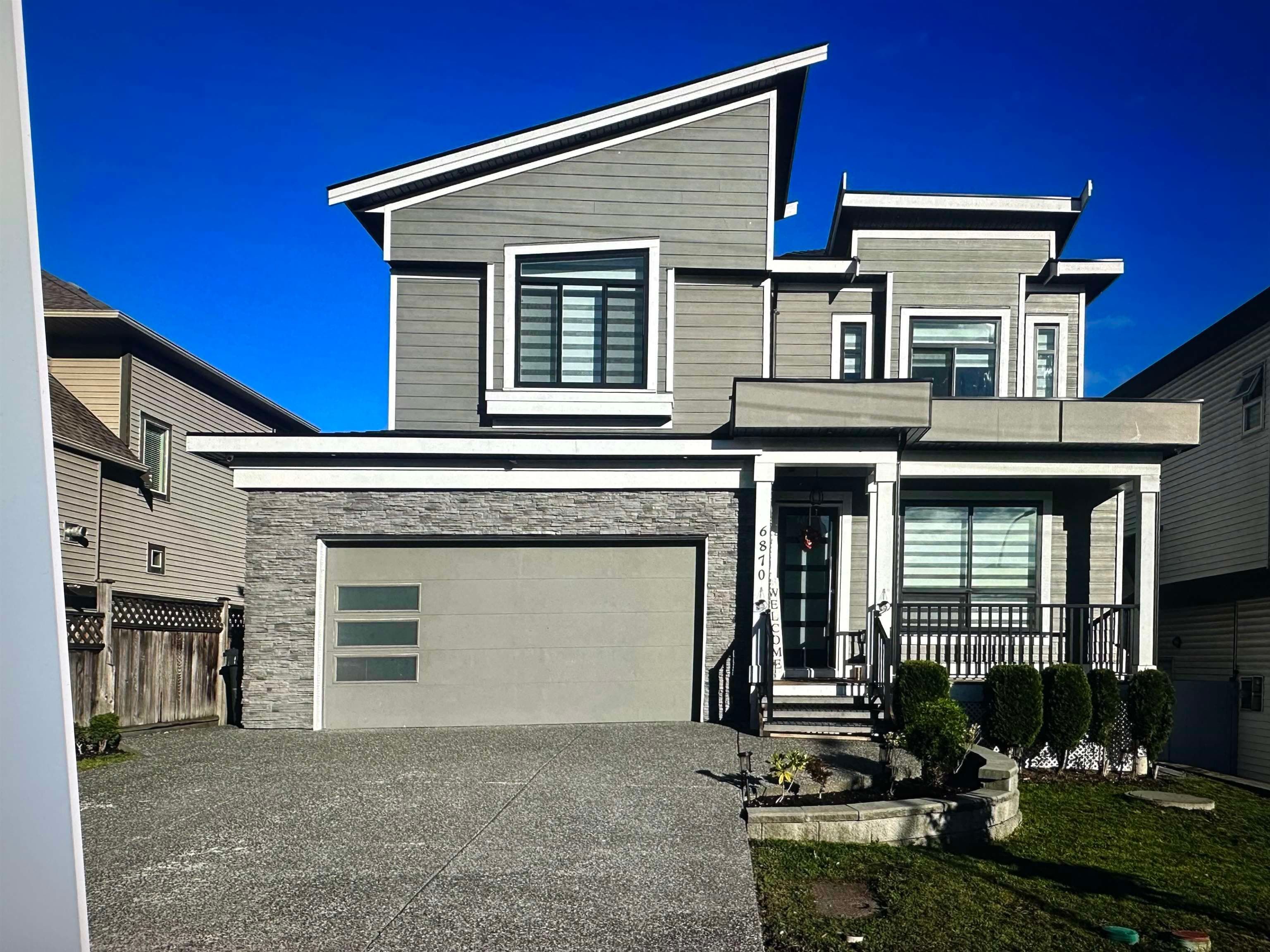 6870 197b Street, Langley, V2Y 3H4 — photo 2