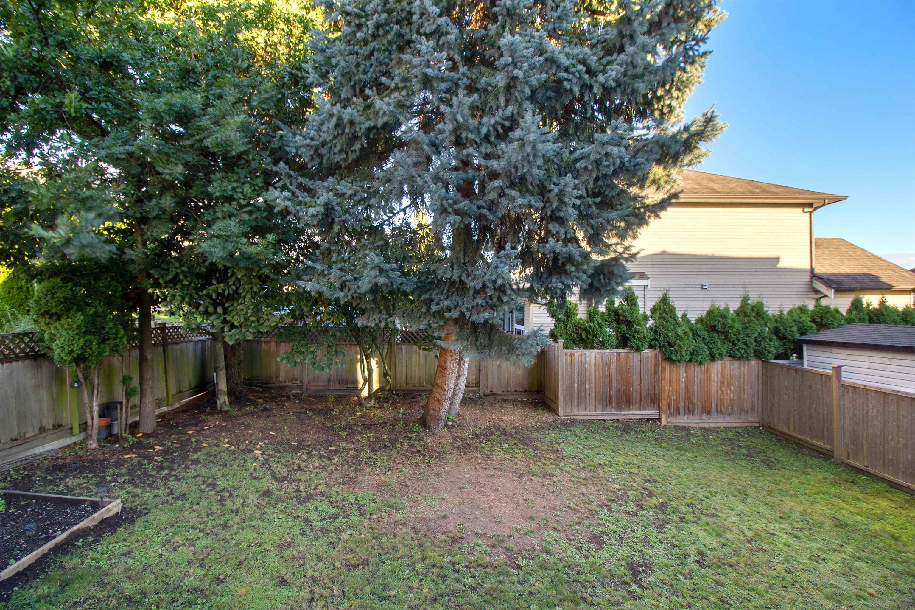 6870 197b Street, Langley, V2Y 3H4 — photo 5