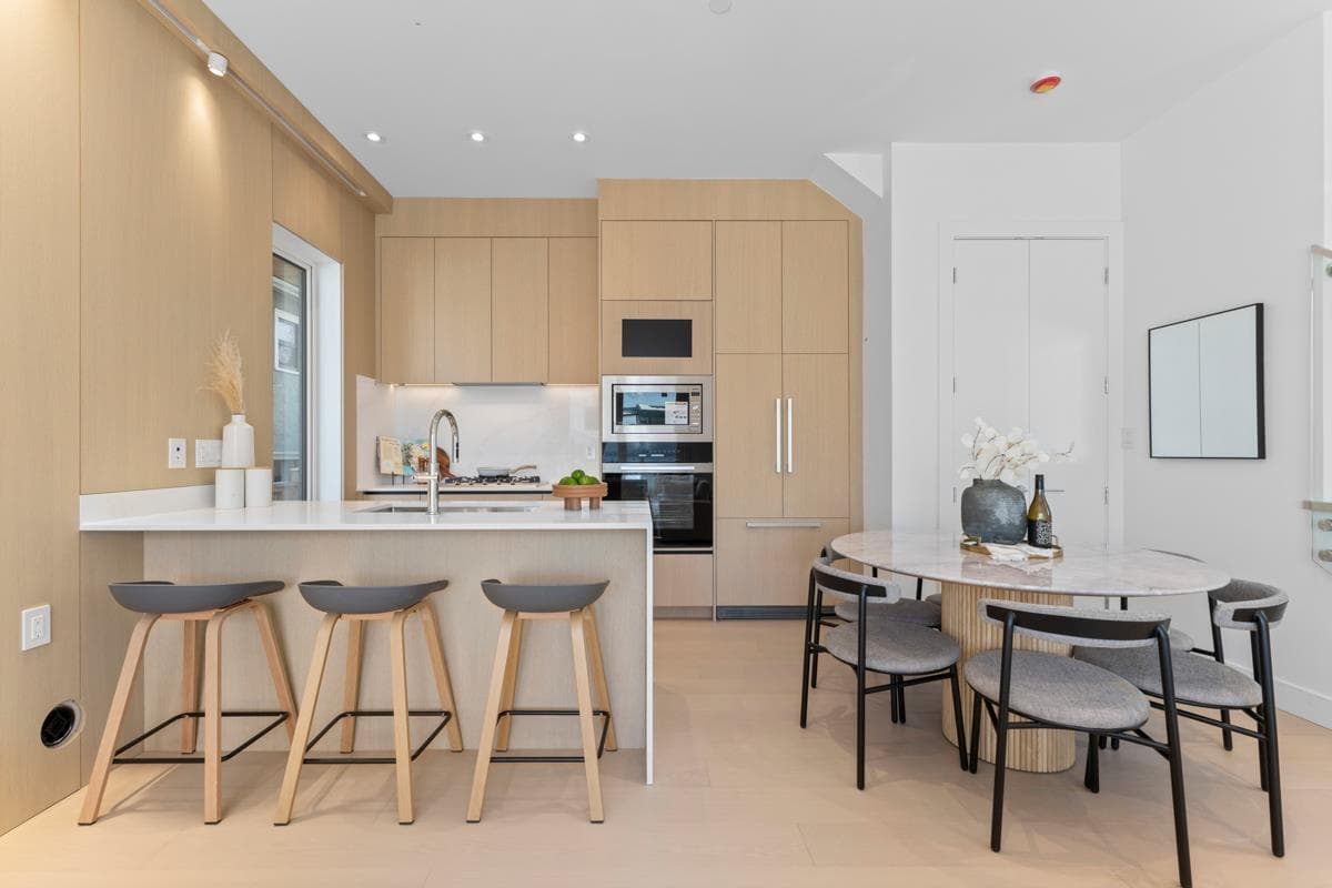 1 - 1315 W 64th Avenue, Vancouver, V6P 2M9 — photo 4