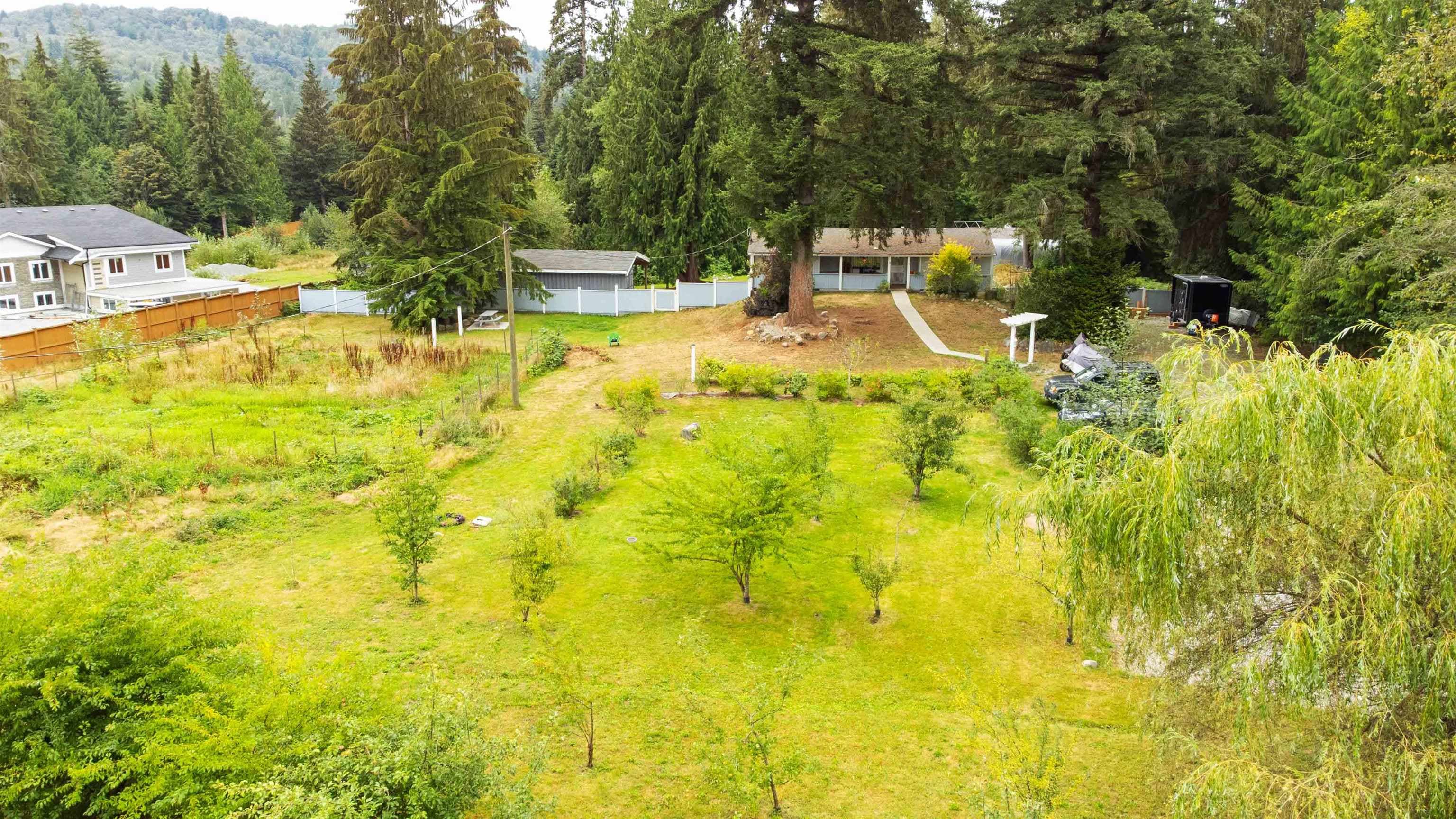 9703 Dewdney Trunk Road, Mission, V2V 7G5 — photo 1