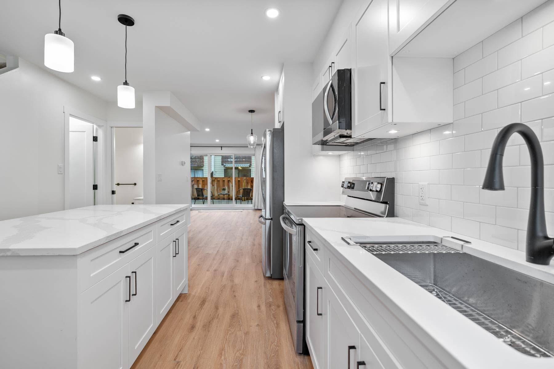 7423 13th Avenue, Burnaby, V3N 2E2 — photo 4